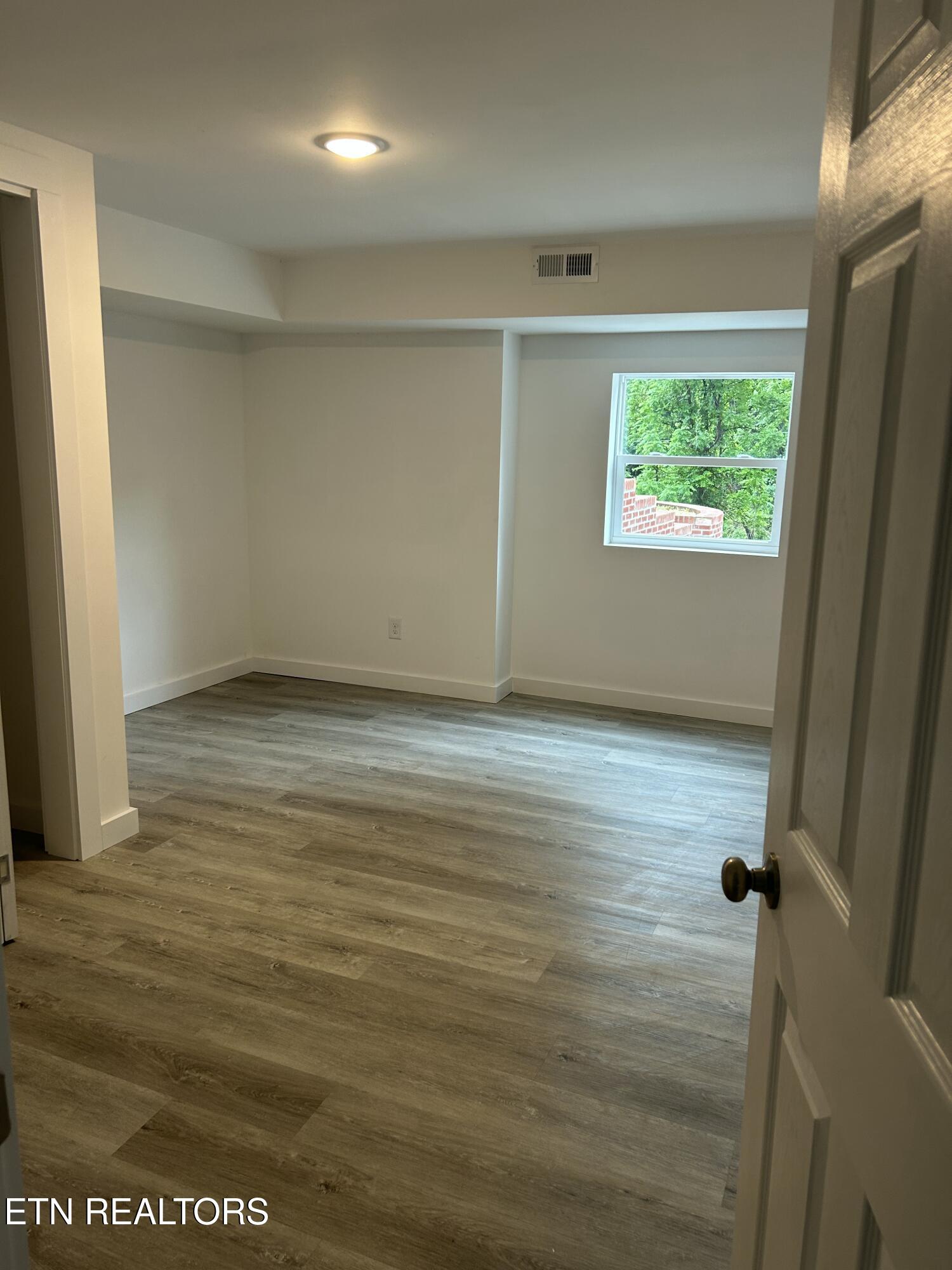 3525 Norris Freeway Heiskell TN 37754