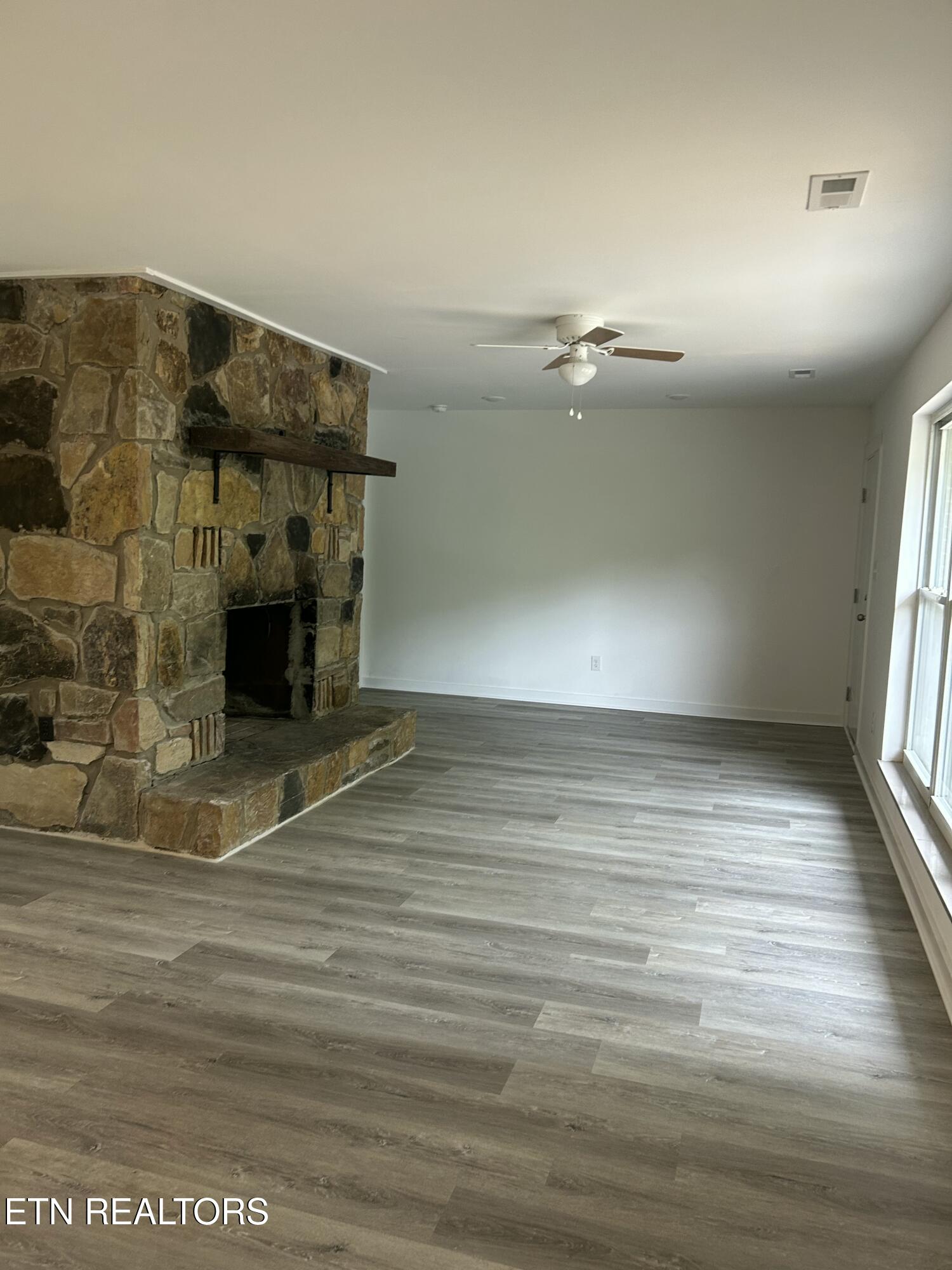 3525 Norris Freeway Heiskell TN 37754