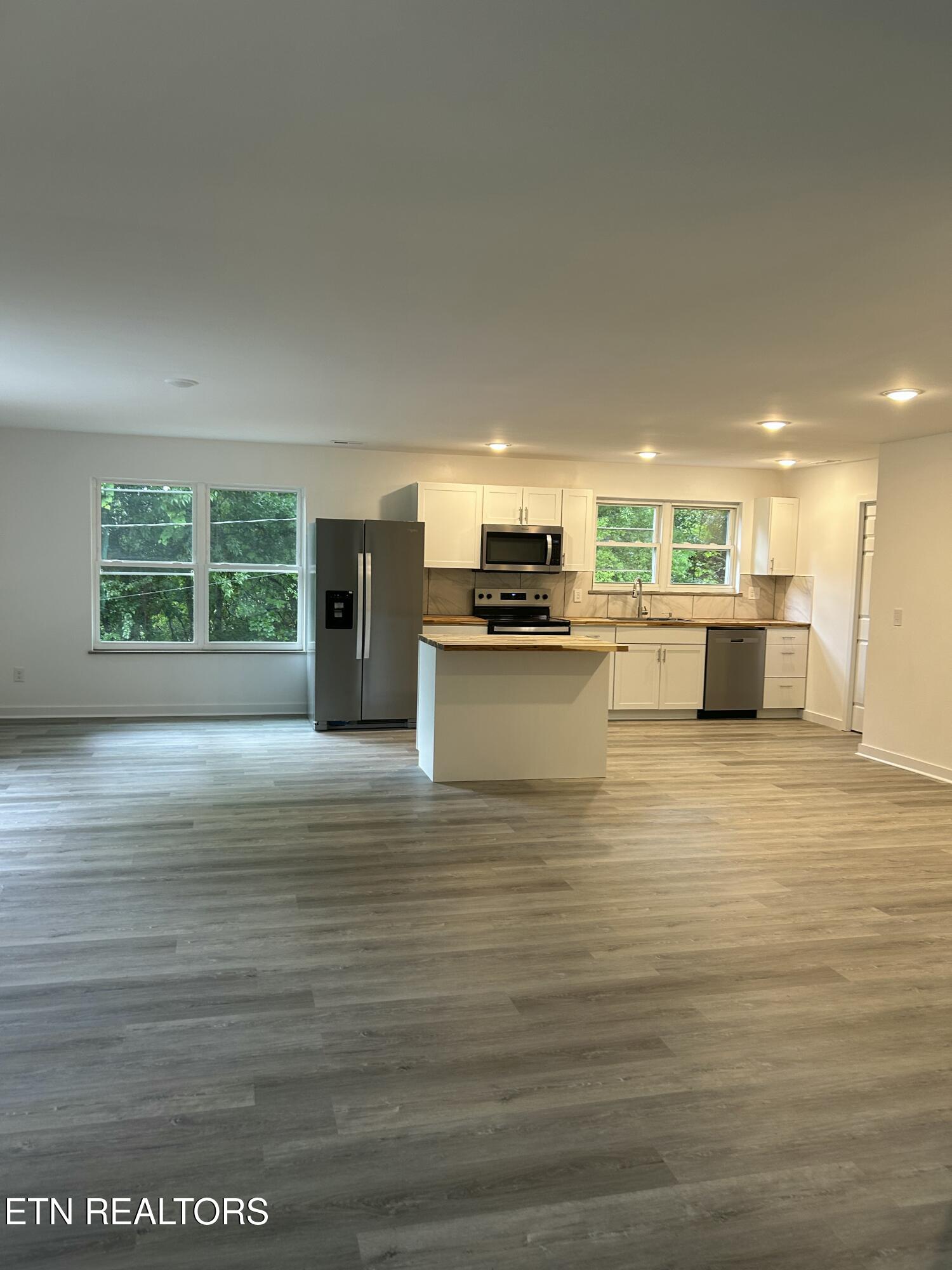 3525 Norris Freeway Heiskell TN 37754