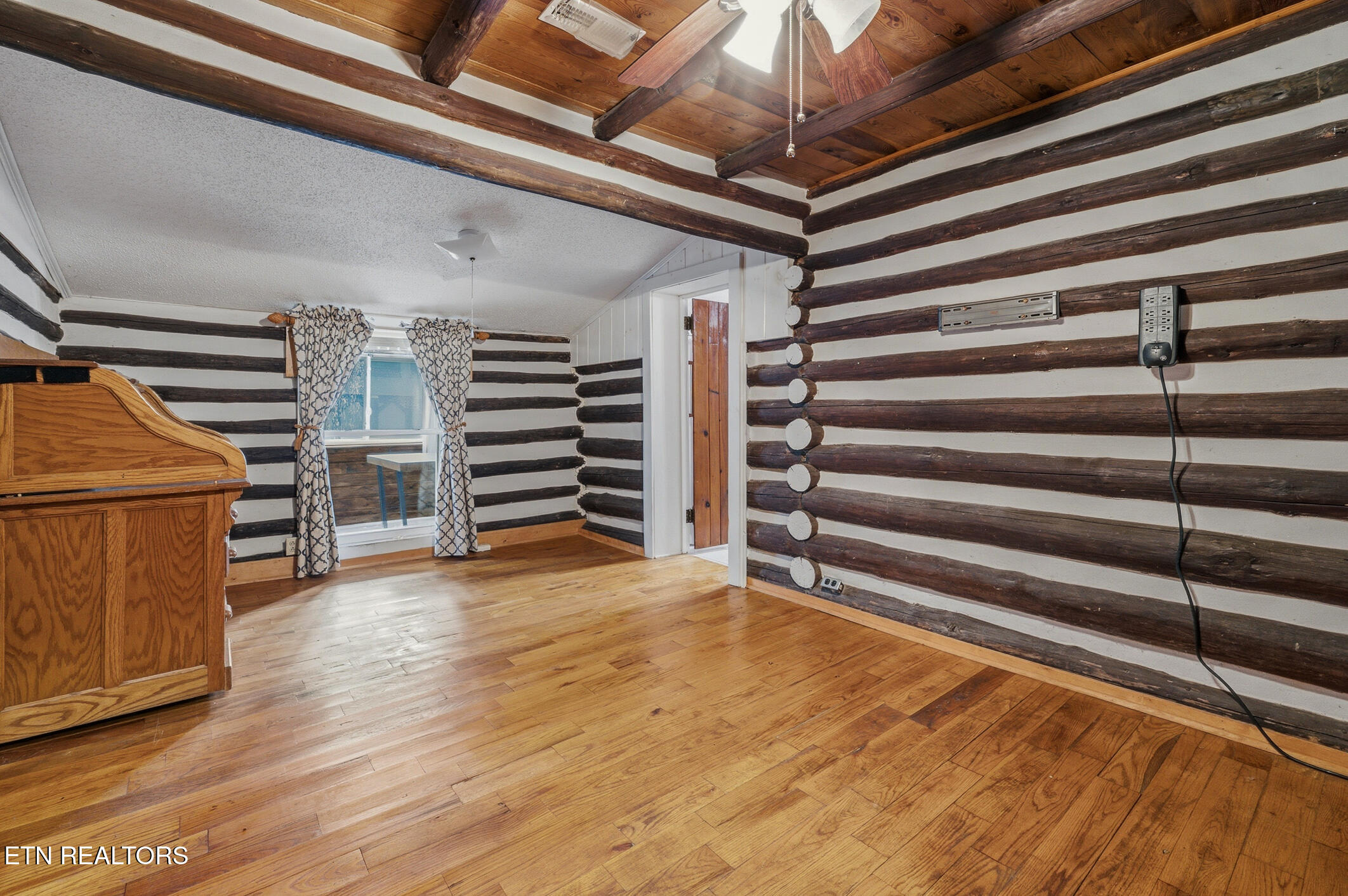 848 Holston Drive Gatlinburg TN 37738