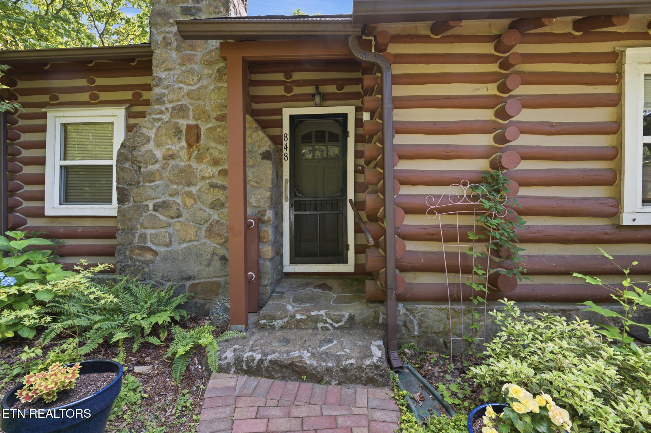 848 Holston Drive Gatlinburg TN 37738