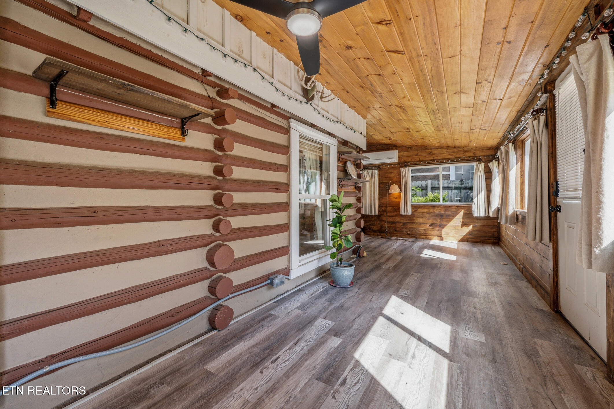 848 Holston Drive Gatlinburg TN 37738