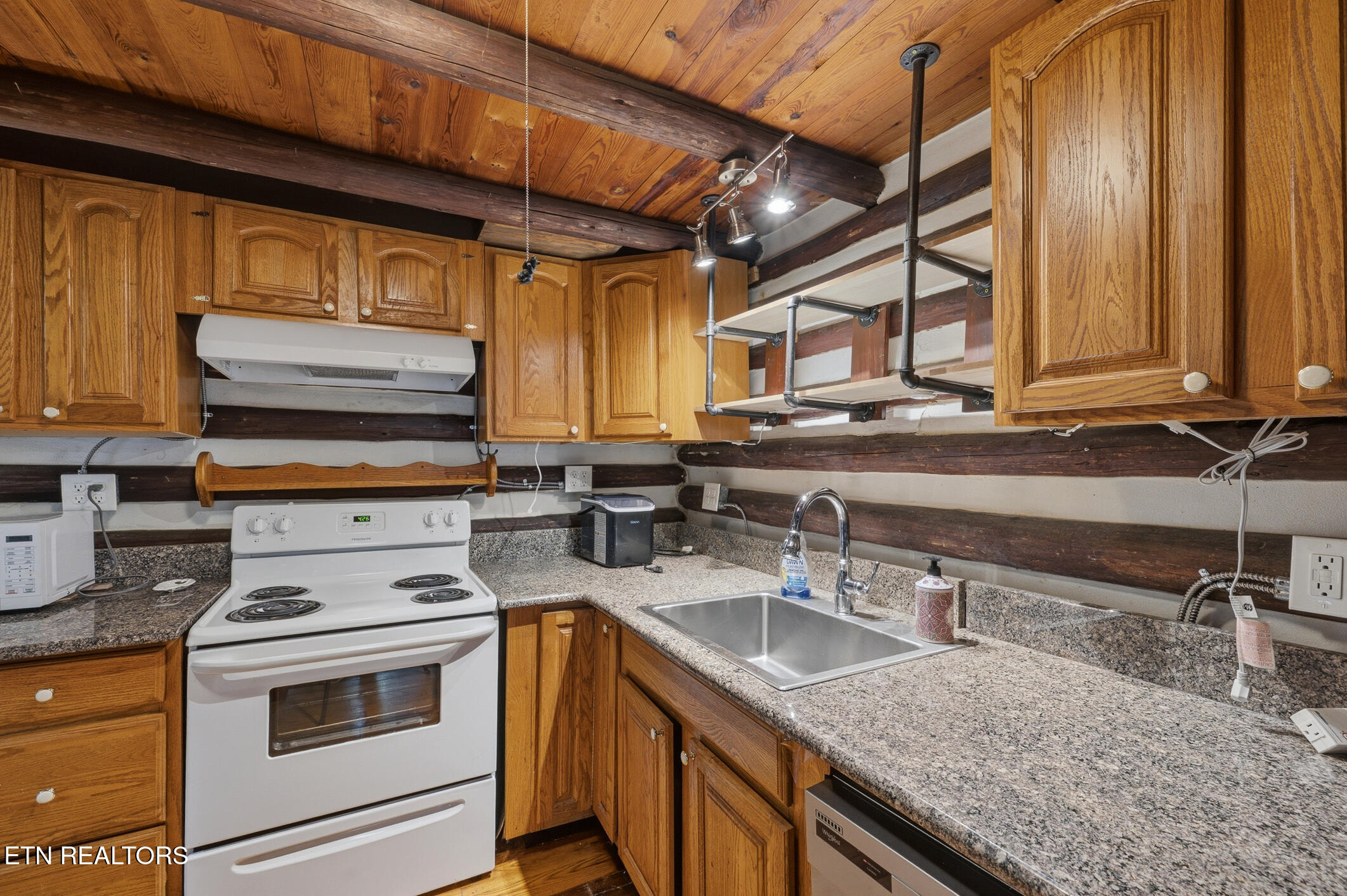 848 Holston Drive Gatlinburg TN 37738