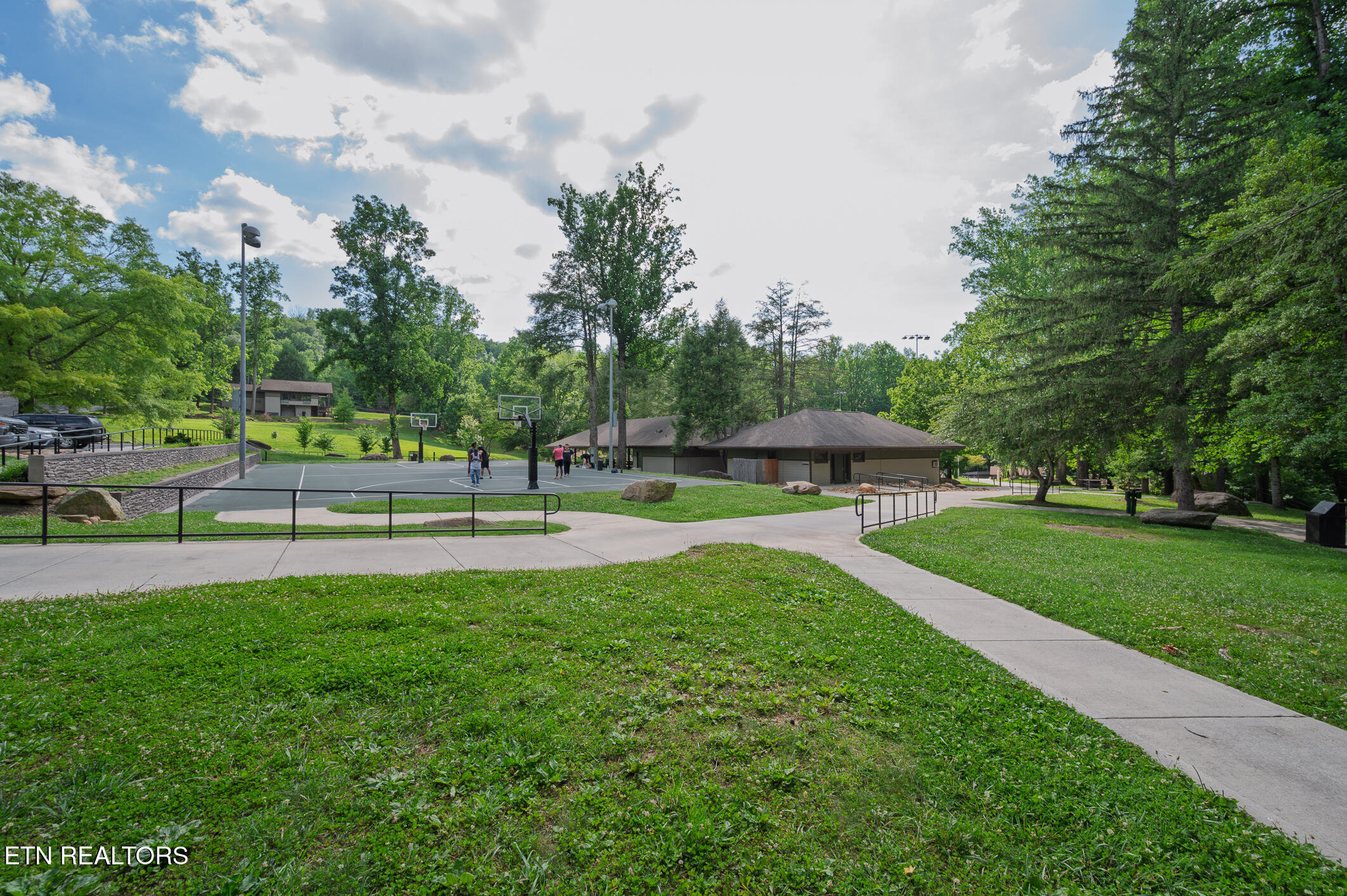 848 Holston Drive Gatlinburg TN 37738