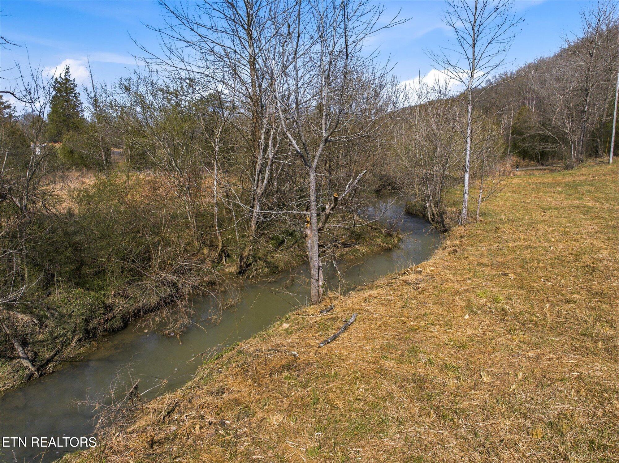 141 County Road 112 Road Athens TN 37303