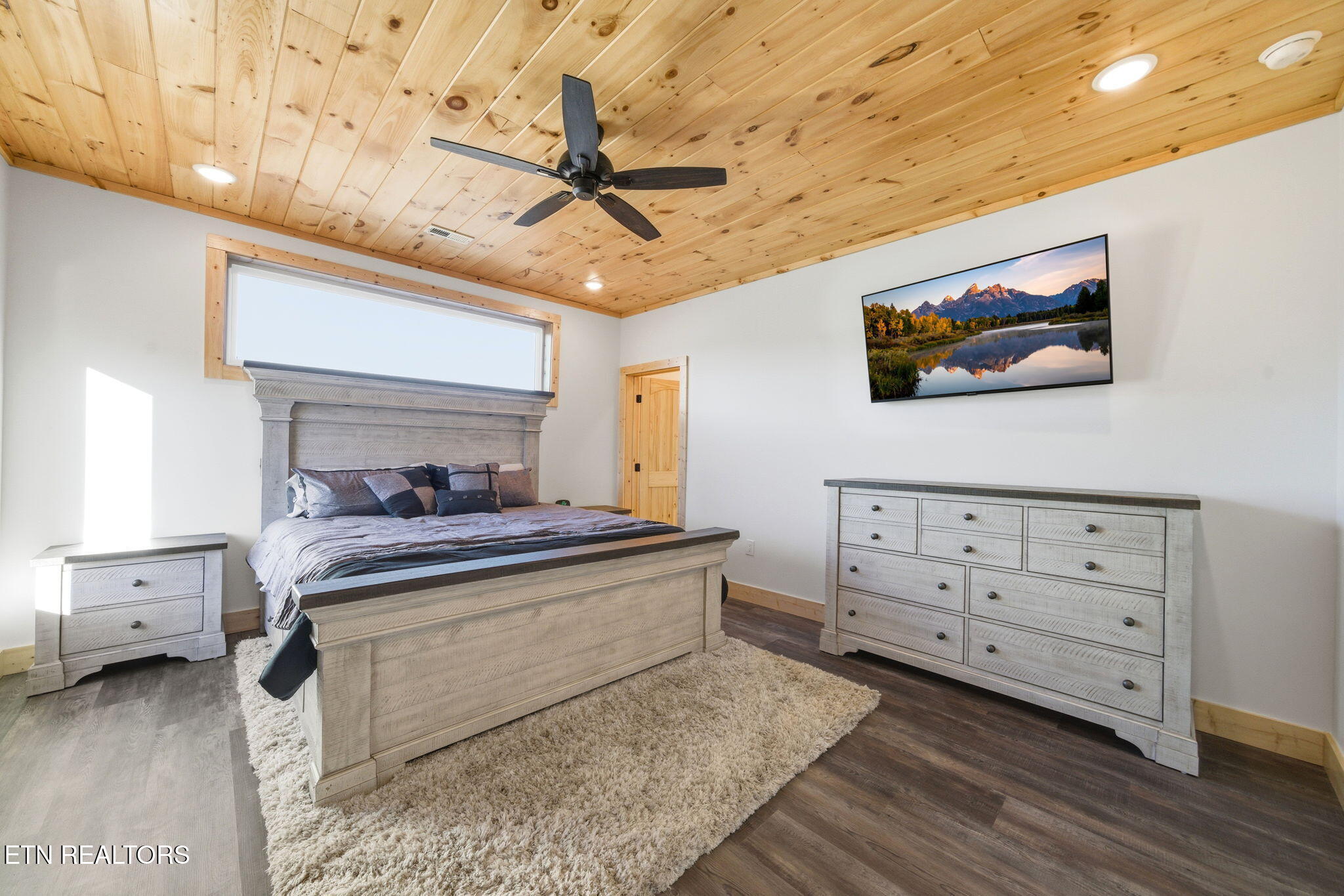 644 Ridge Top Loop Gatlinburg TN 37738