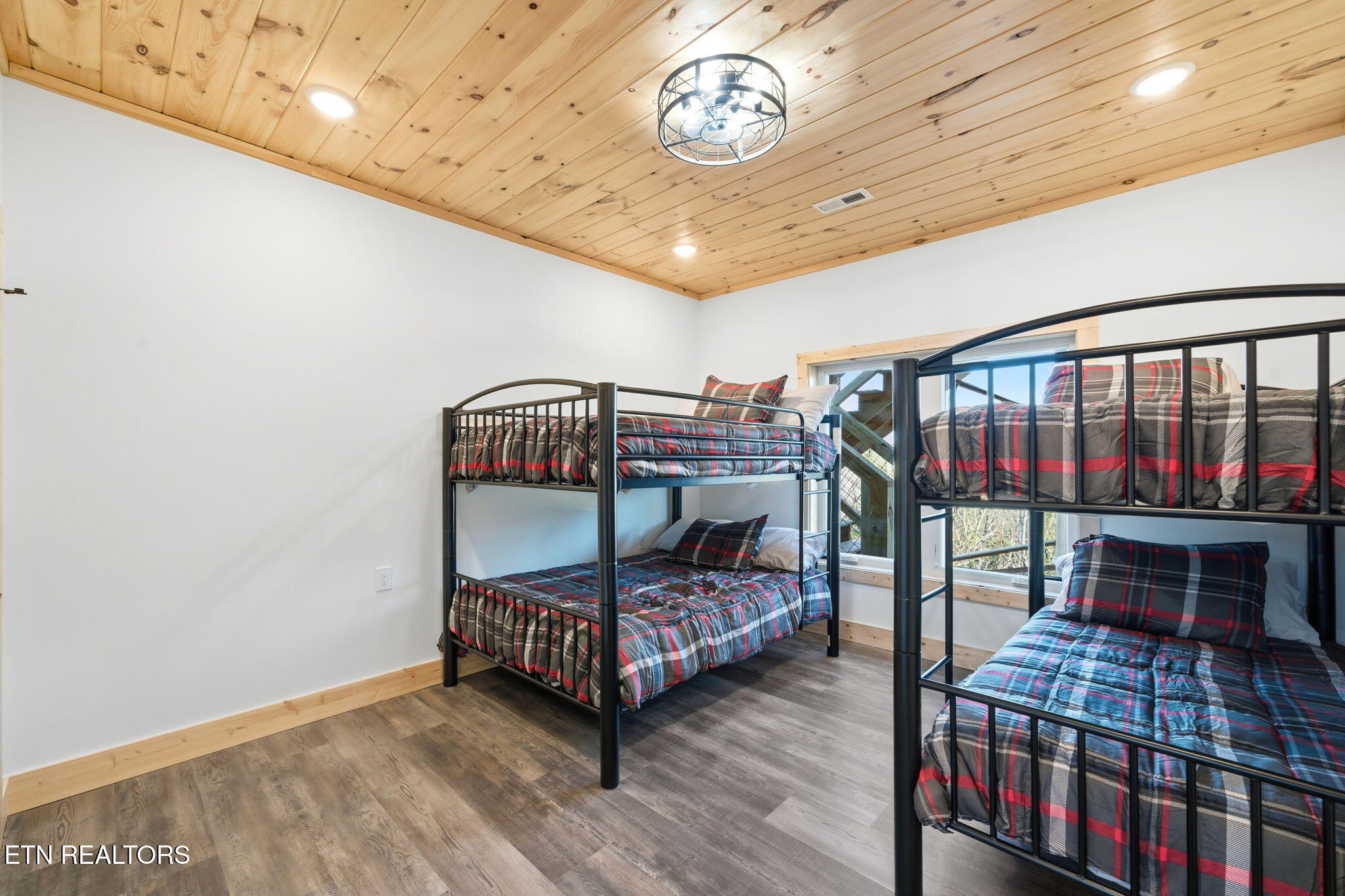 644 Ridge Top Loop Gatlinburg TN 37738