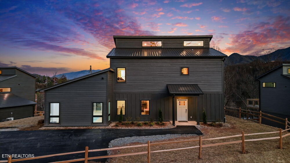 644 Ridge Top Loop Gatlinburg TN 37738