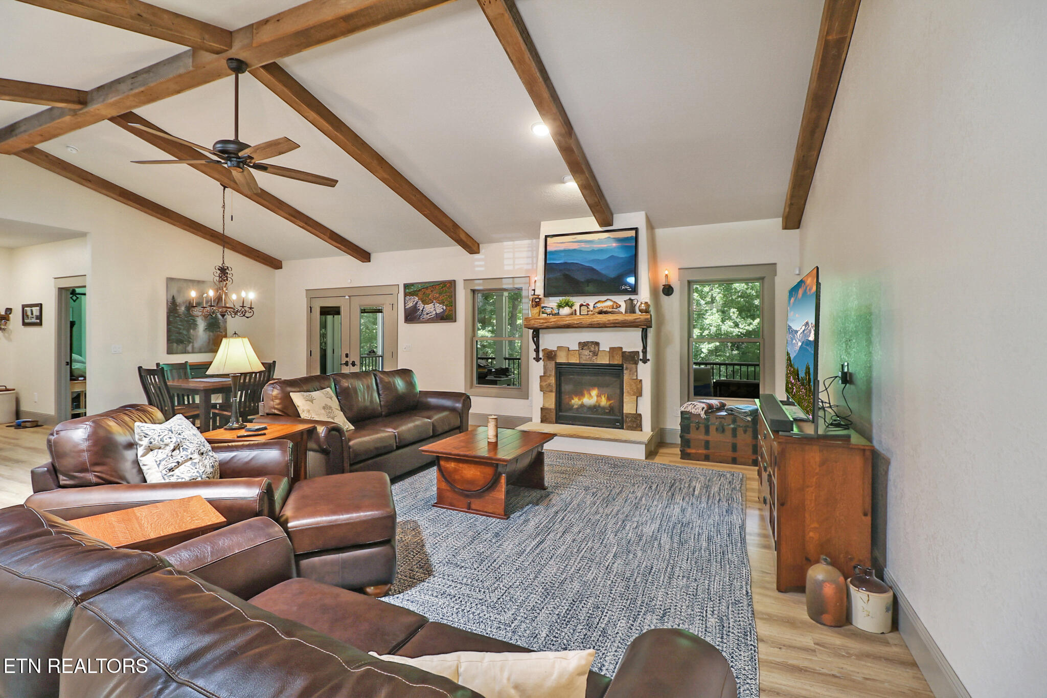 292 Crouch Branch Lane Allardt TN 38504