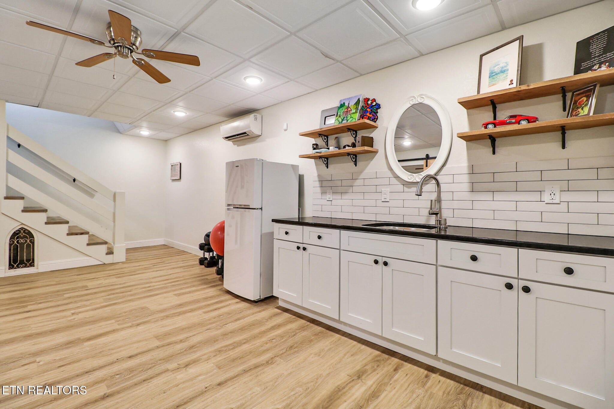 292 Crouch Branch Lane Allardt TN 38504