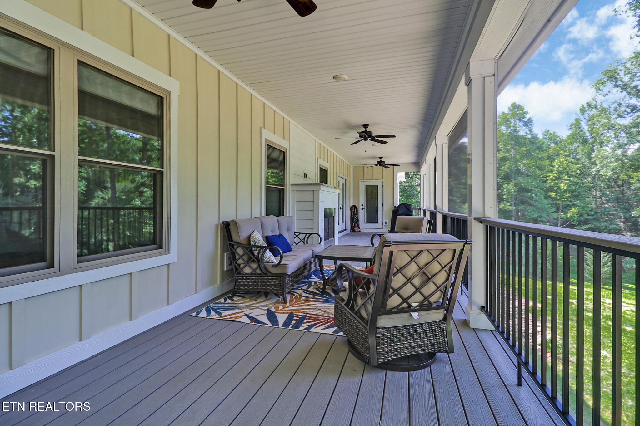 292 Crouch Branch Lane Allardt TN 38504