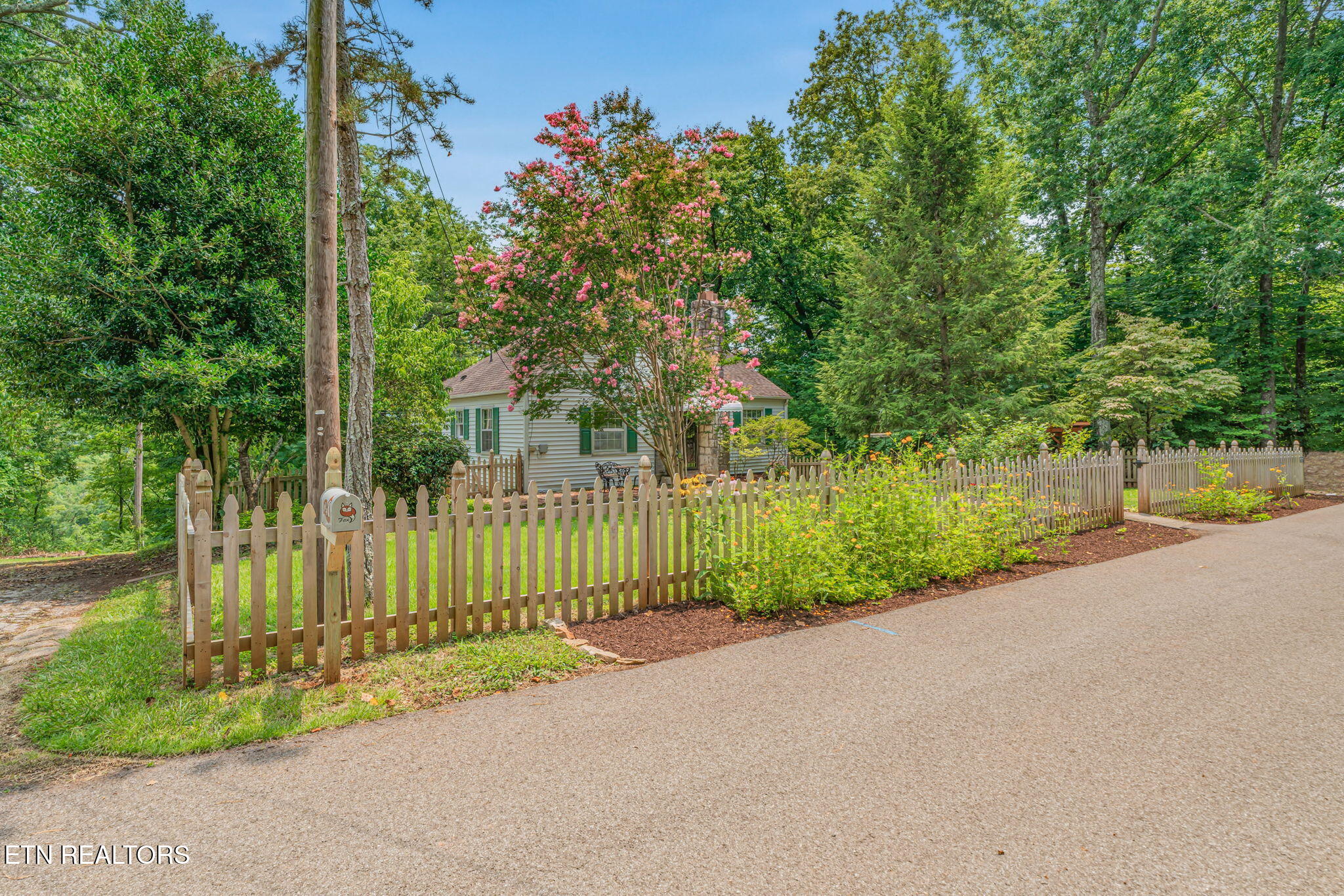 904 Lester Road Knoxville TN 37920
