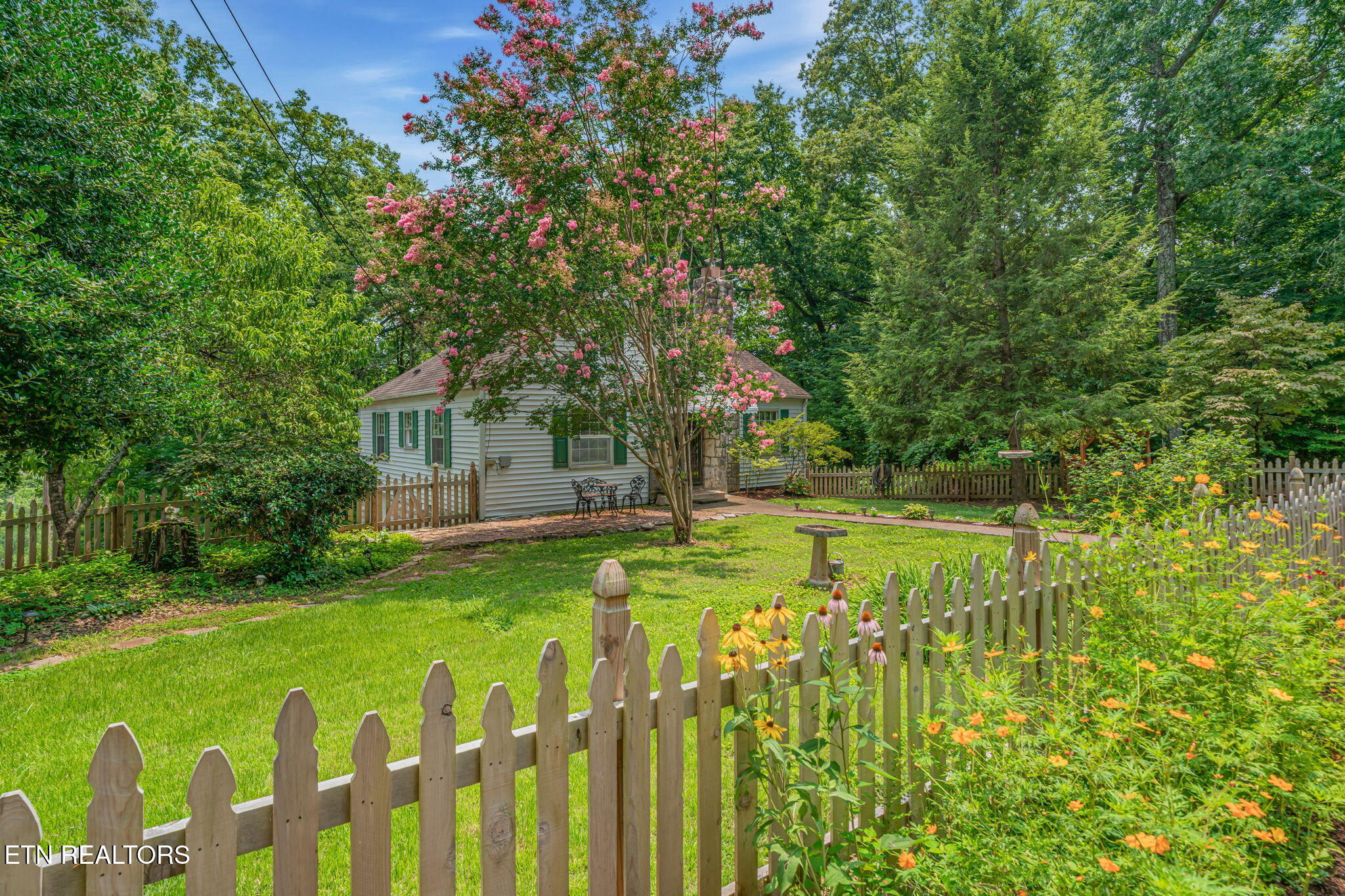 904 Lester Road Knoxville TN 37920