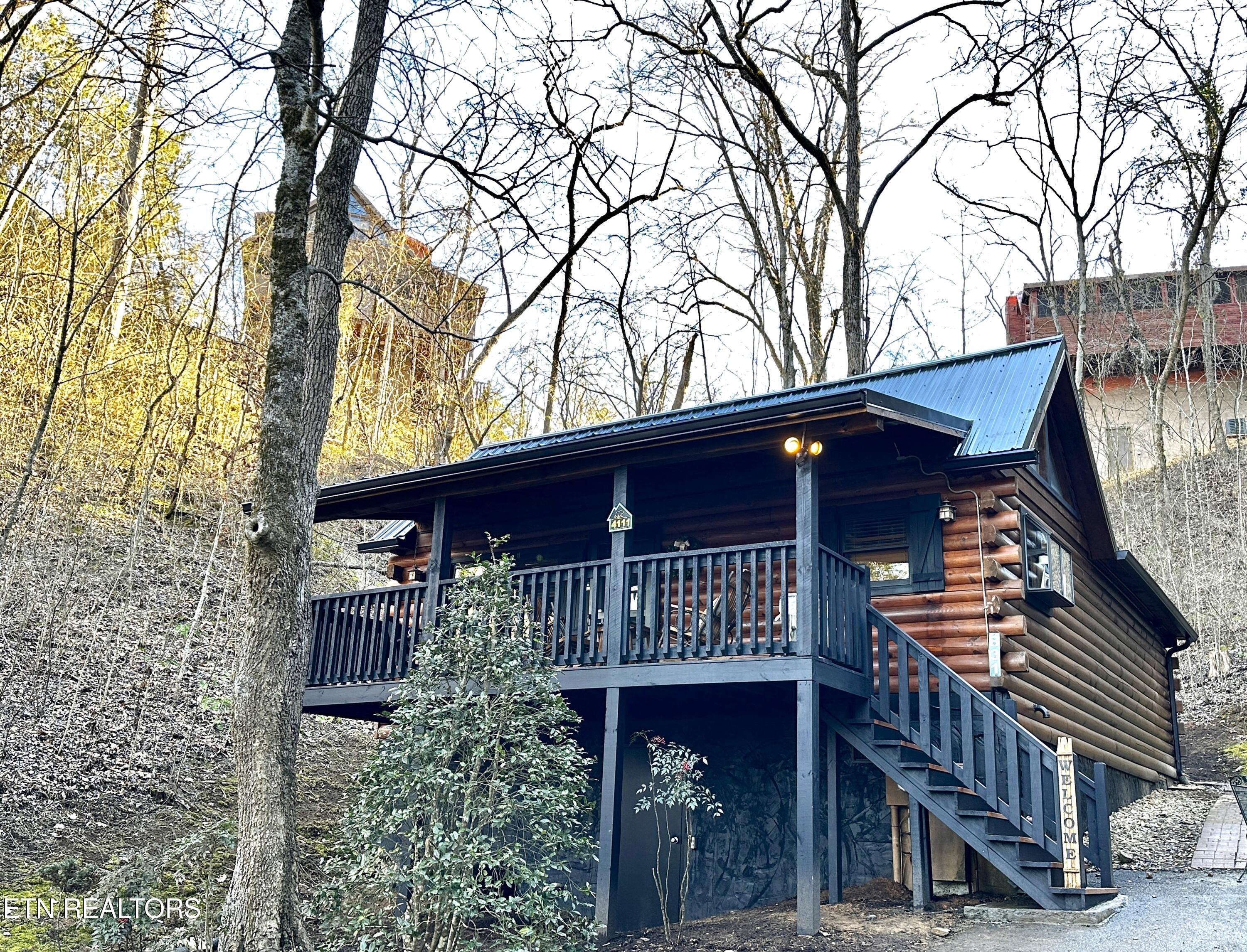 831 Bear Run Way Sevierville TN 37862