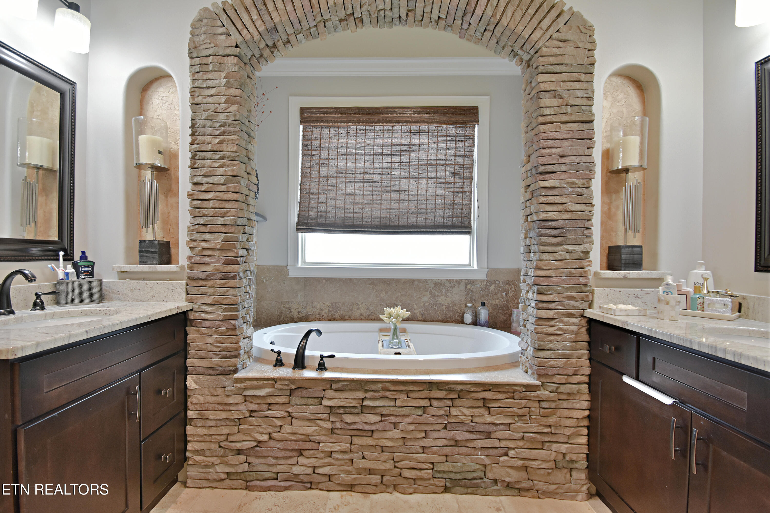 11957 Lakehurst Lane Knoxville TN 37934