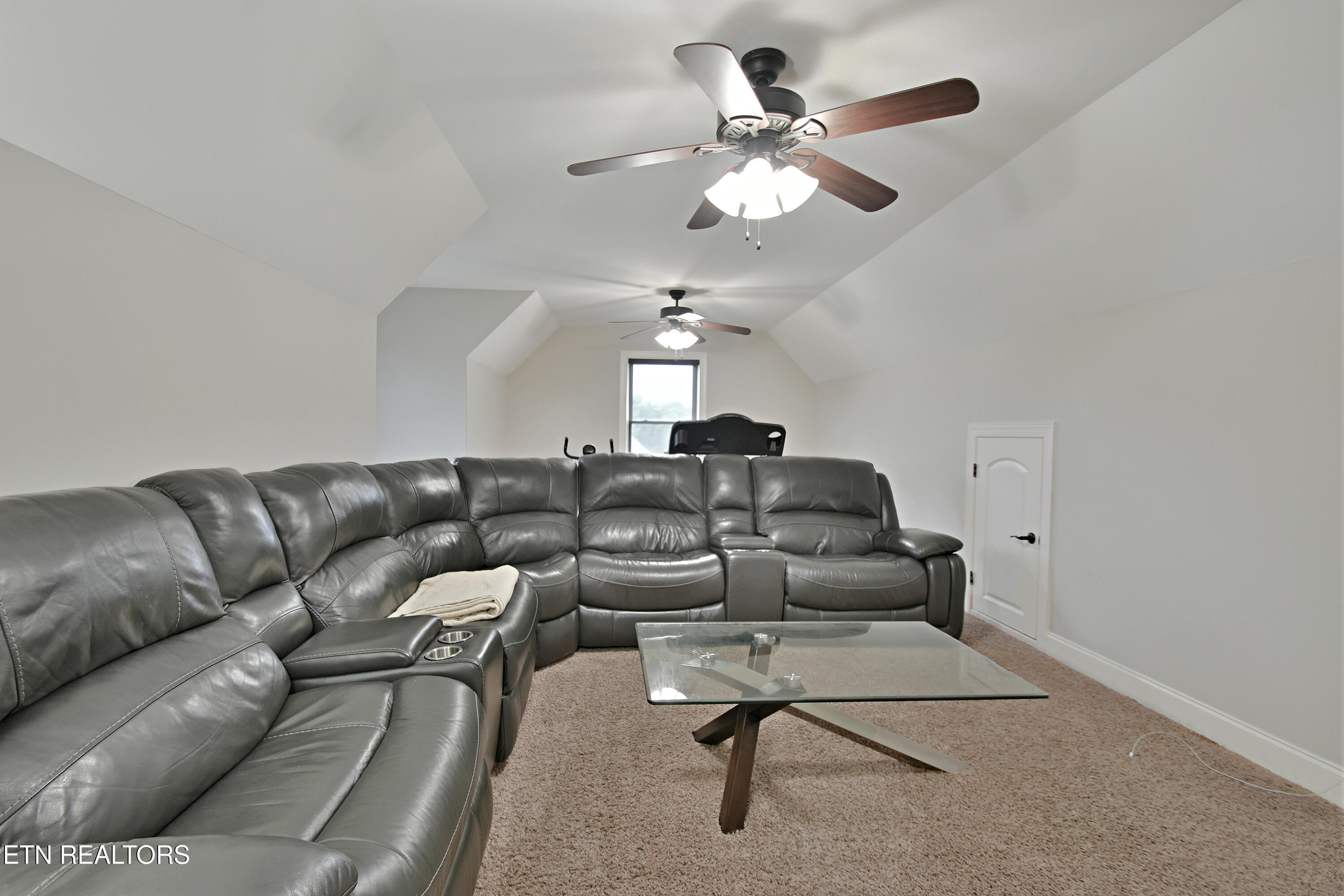 11957 Lakehurst Lane Knoxville TN 37934