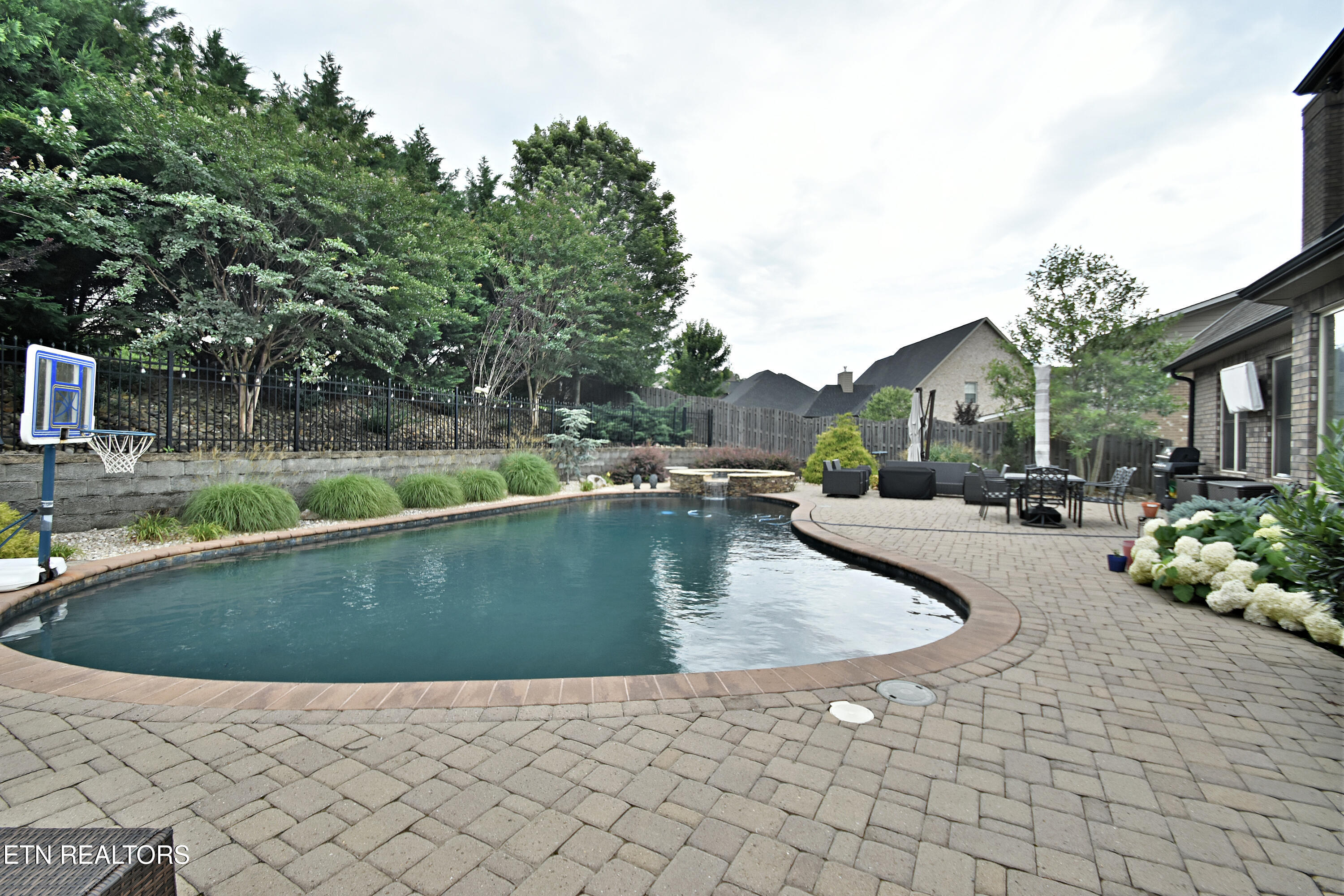 11957 Lakehurst Lane Knoxville TN 37934