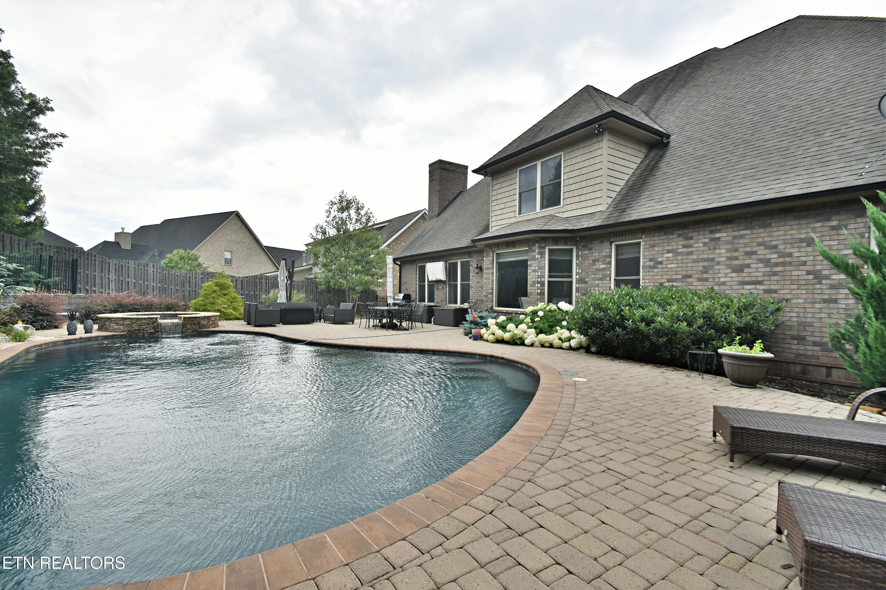 11957 Lakehurst Lane Knoxville TN 37934