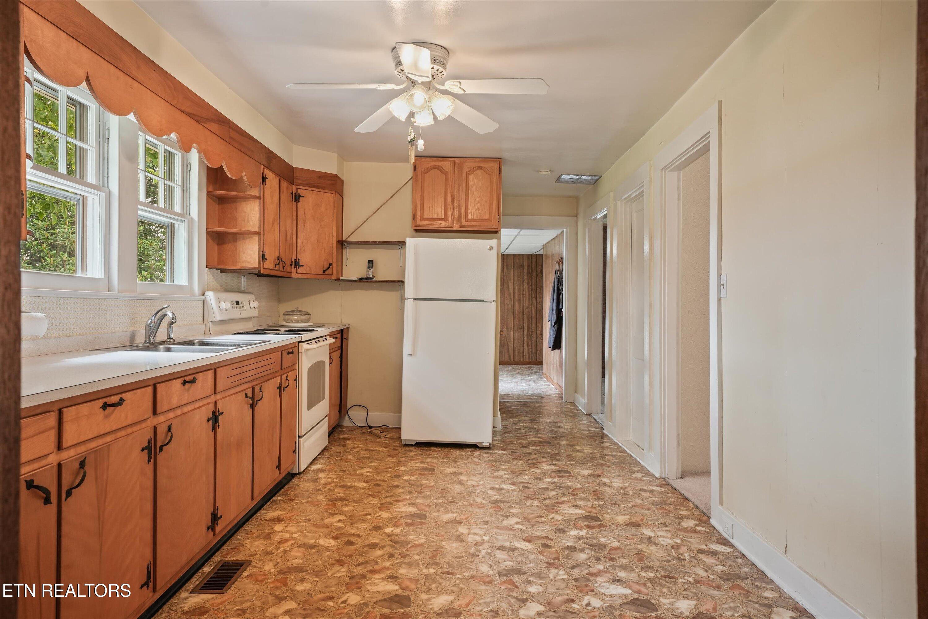 8124 Bell Road Knoxville TN 37938