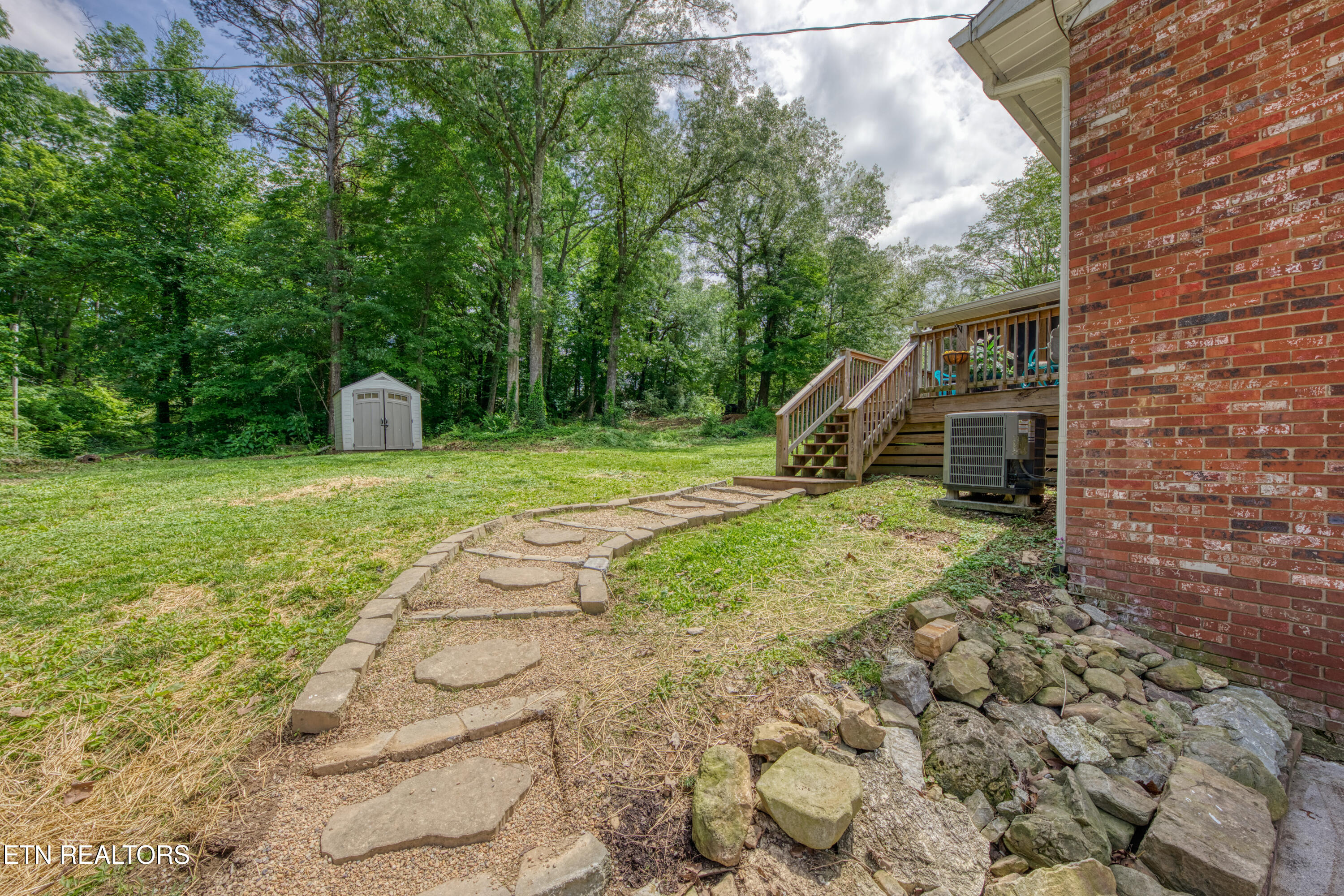9212 Burchfield Drive Oak Ridge TN 37830