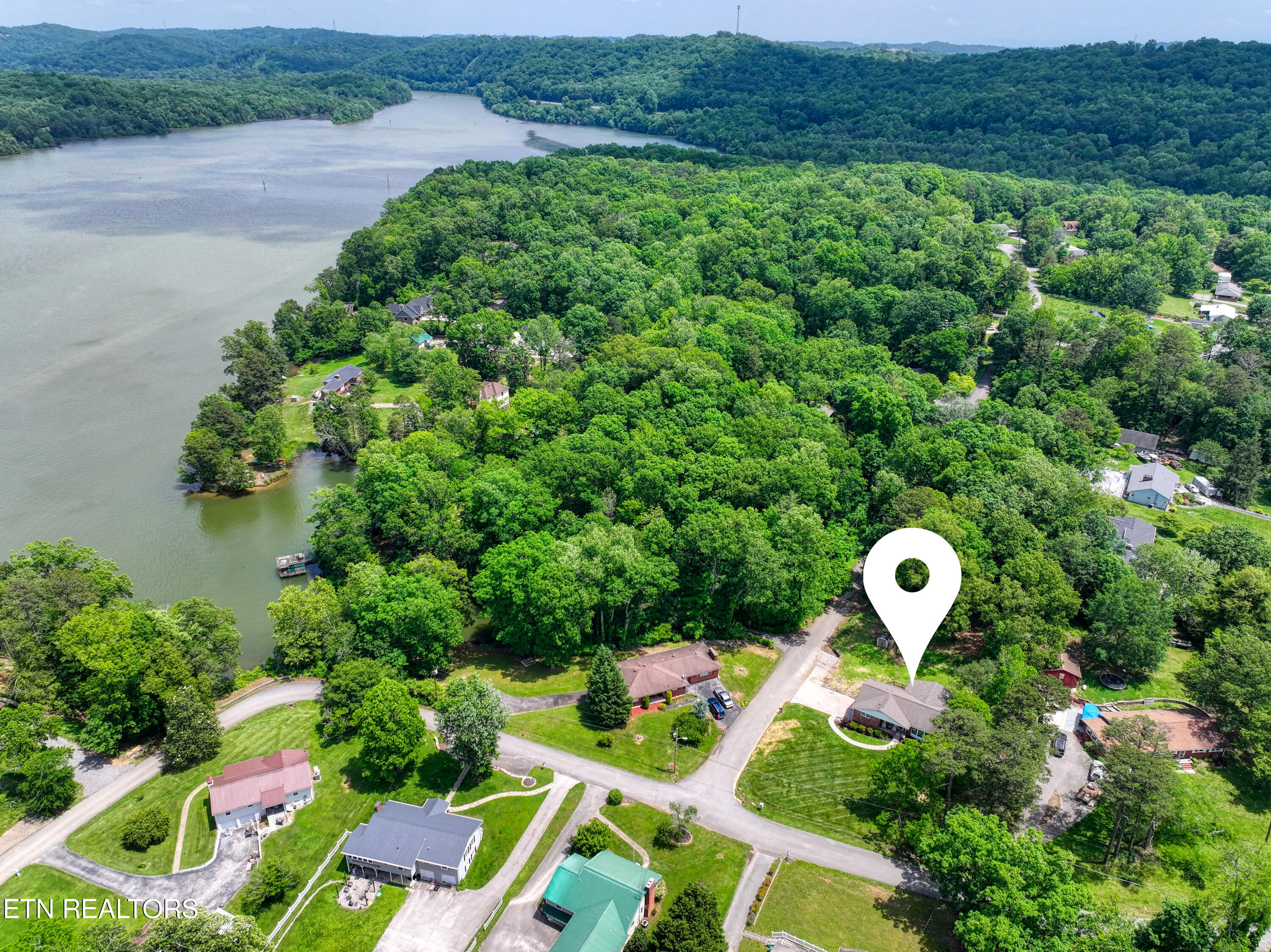 9212 Burchfield Drive Oak Ridge TN 37830