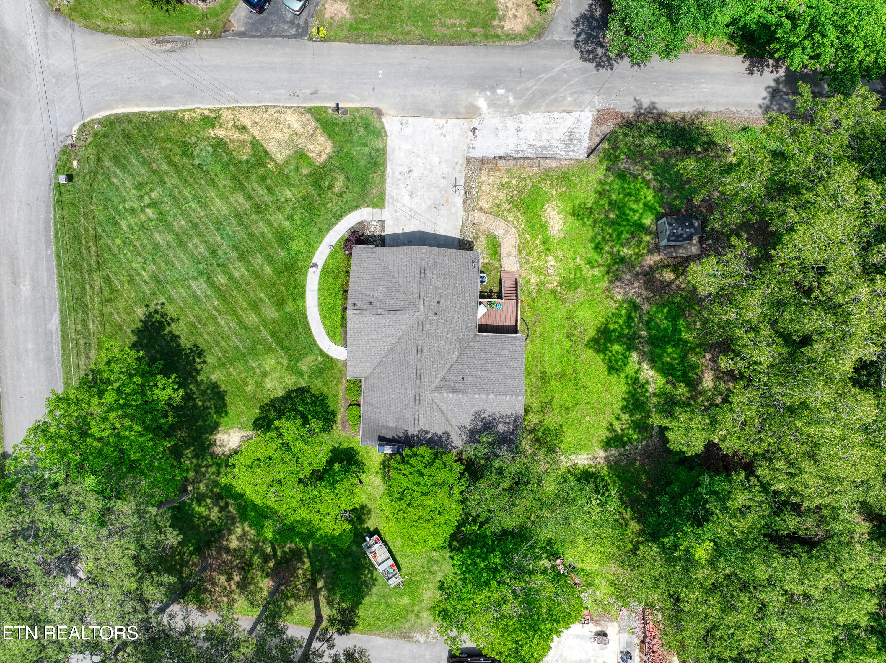 9212 Burchfield Drive Oak Ridge TN 37830