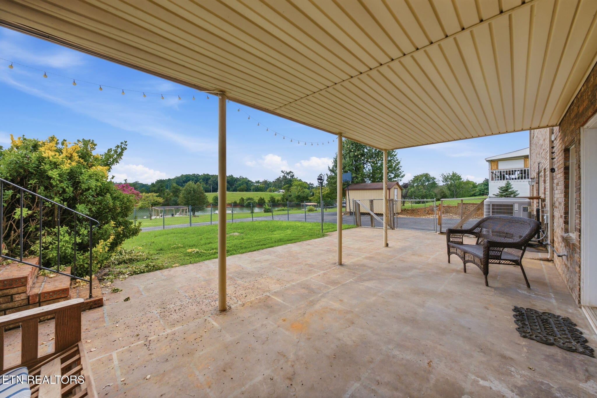 1684 Brookview Drive Dandridge TN 37725
