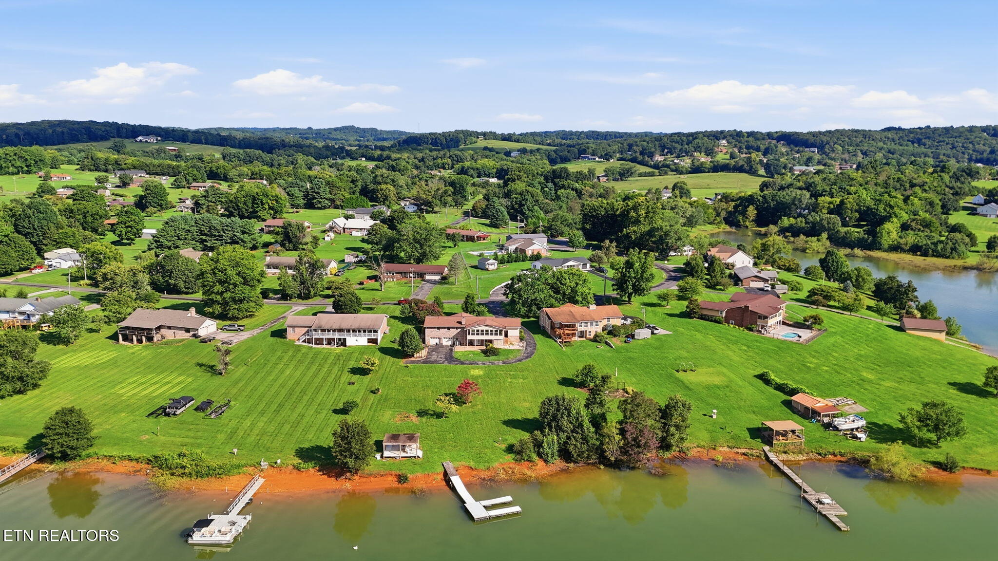 1684 Brookview Drive Dandridge TN 37725