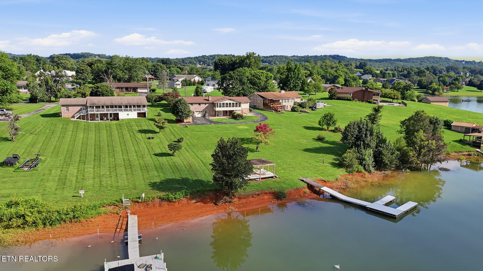 1684 Brookview Drive Dandridge TN 37725