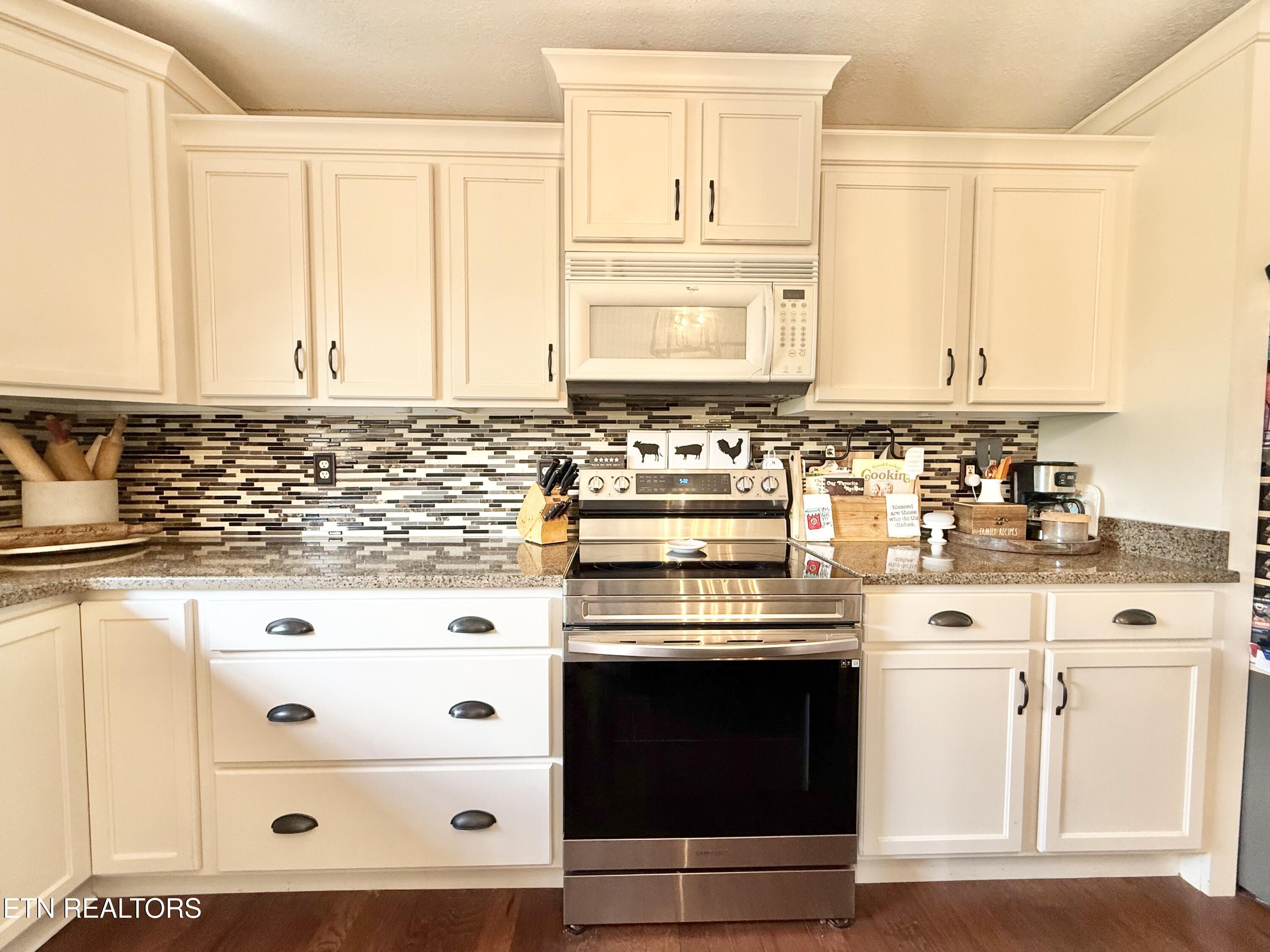 312 Bob Baribeau Drive Maryville TN 37801