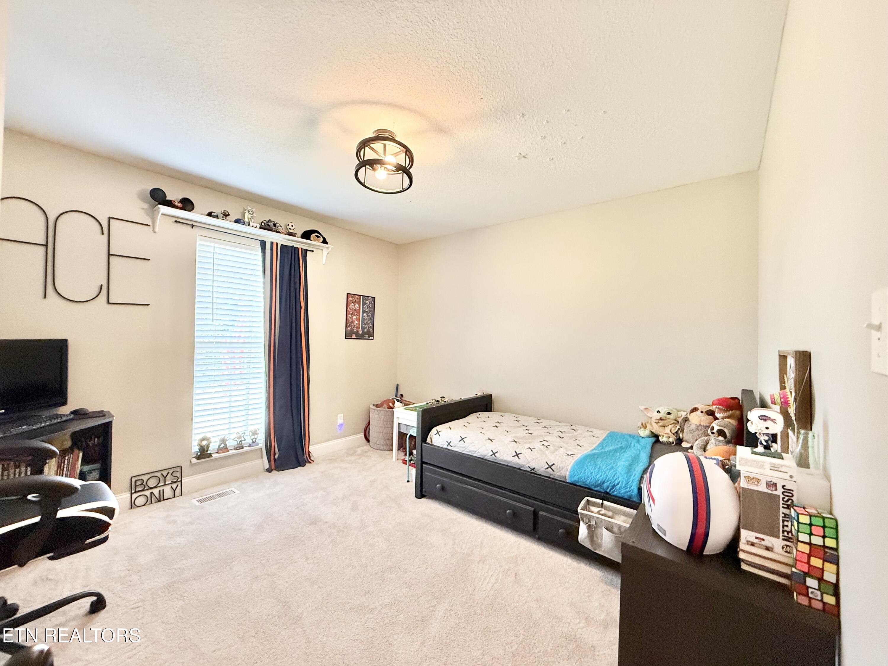 312 Bob Baribeau Drive Maryville TN 37801