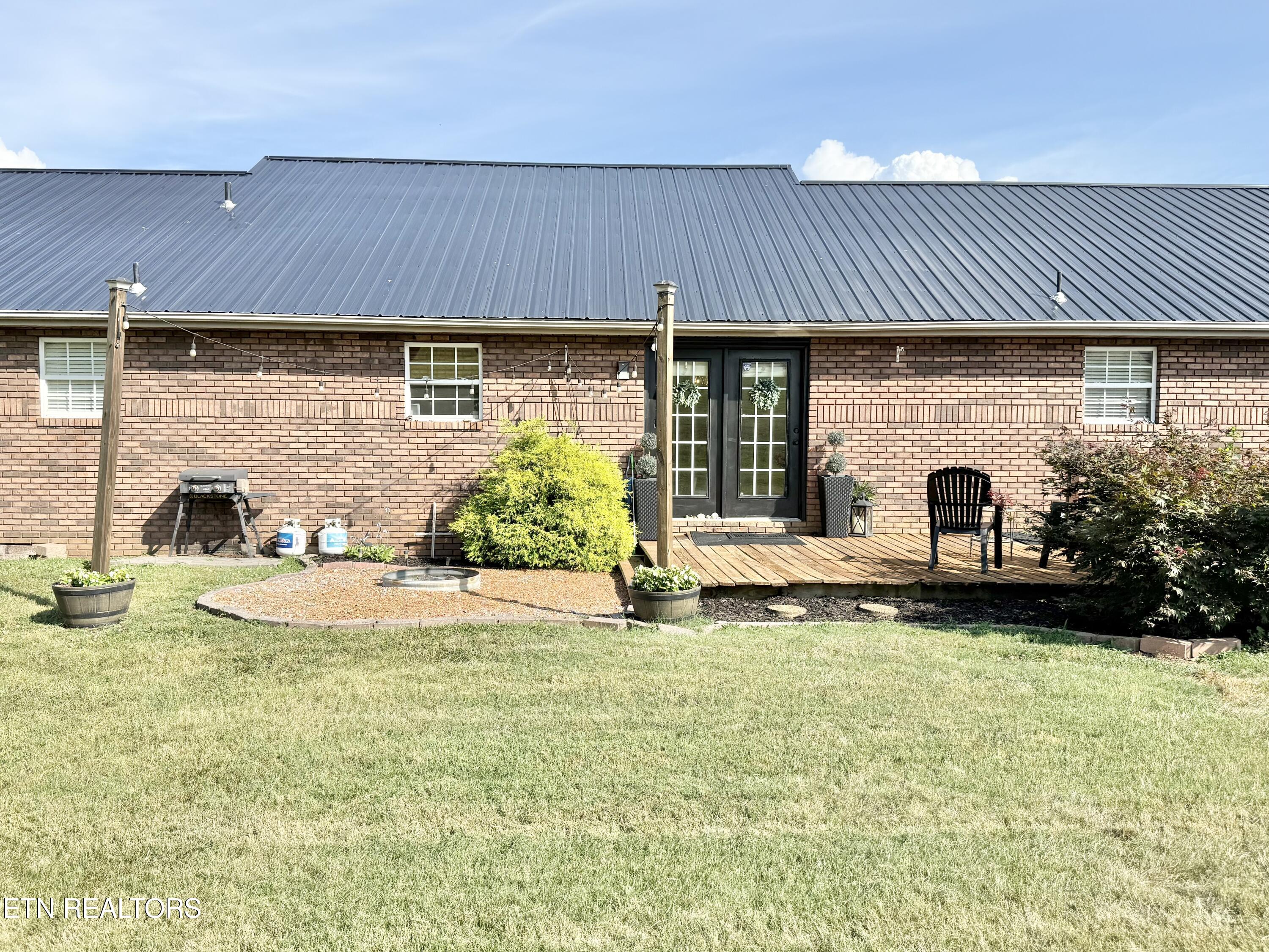 312 Bob Baribeau Drive Maryville TN 37801