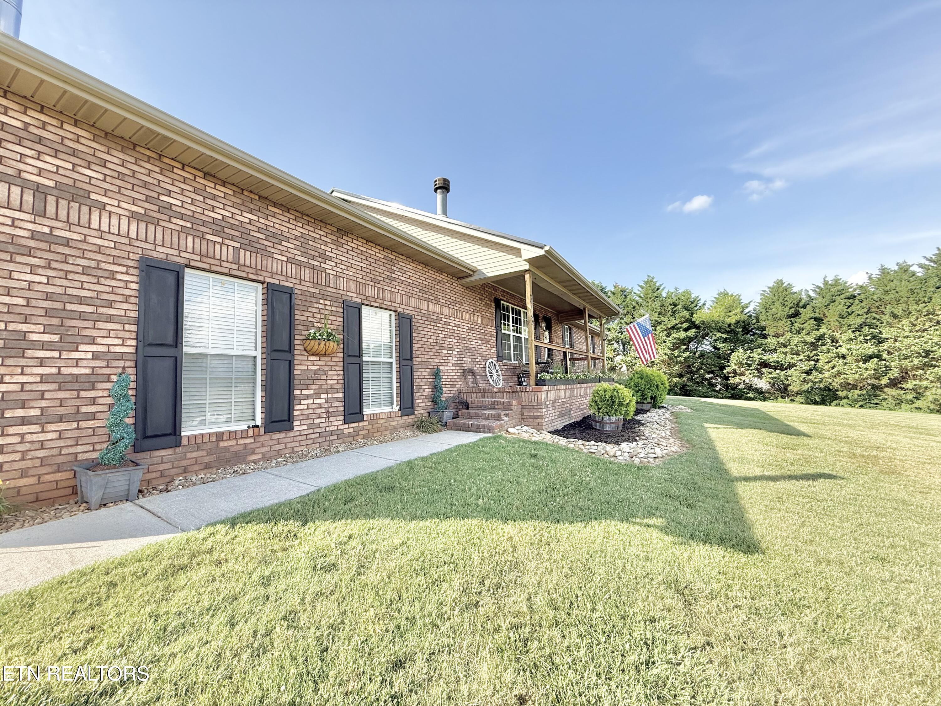312 Bob Baribeau Drive Maryville TN 37801