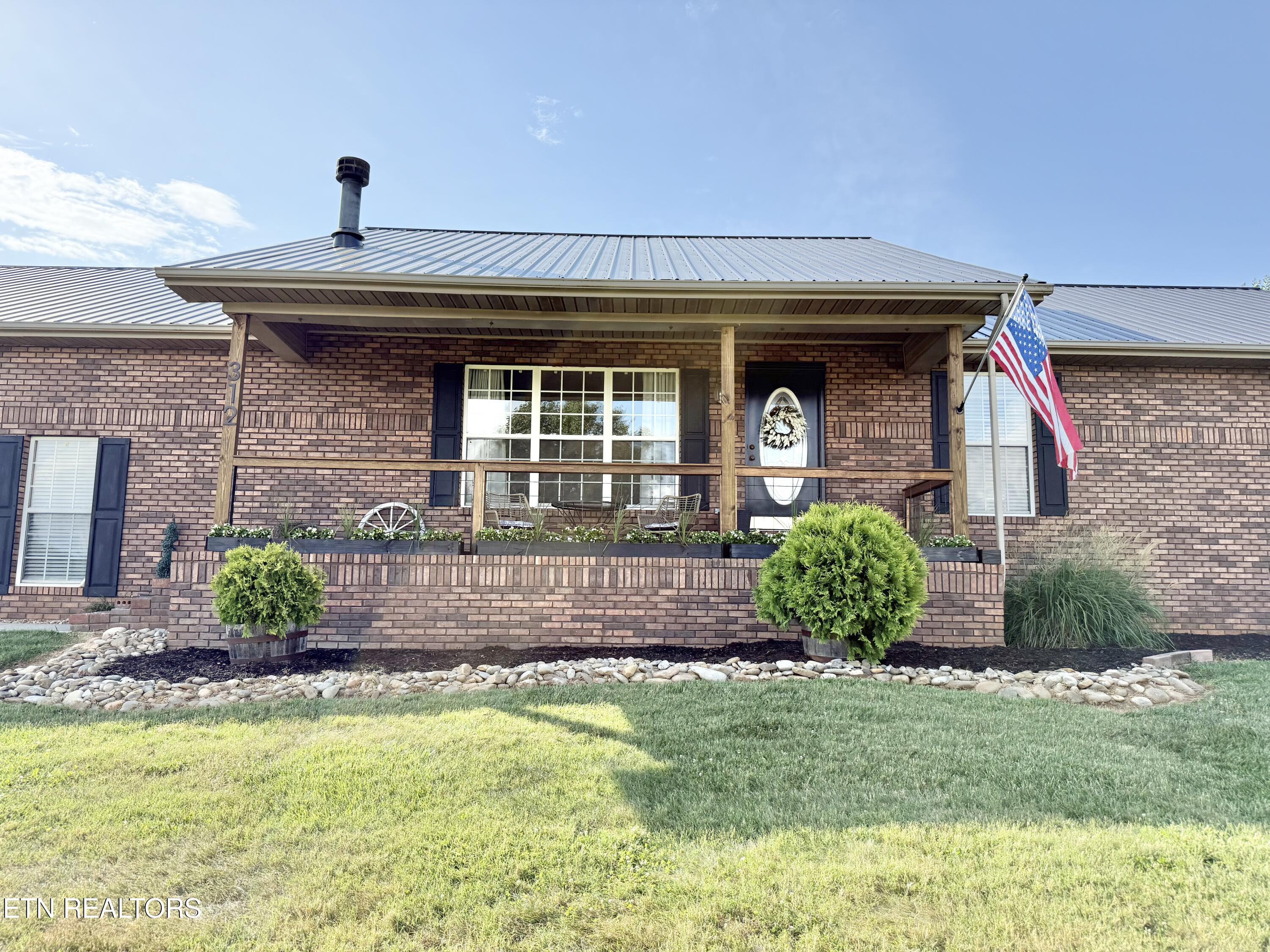 312 Bob Baribeau Drive Maryville TN 37801