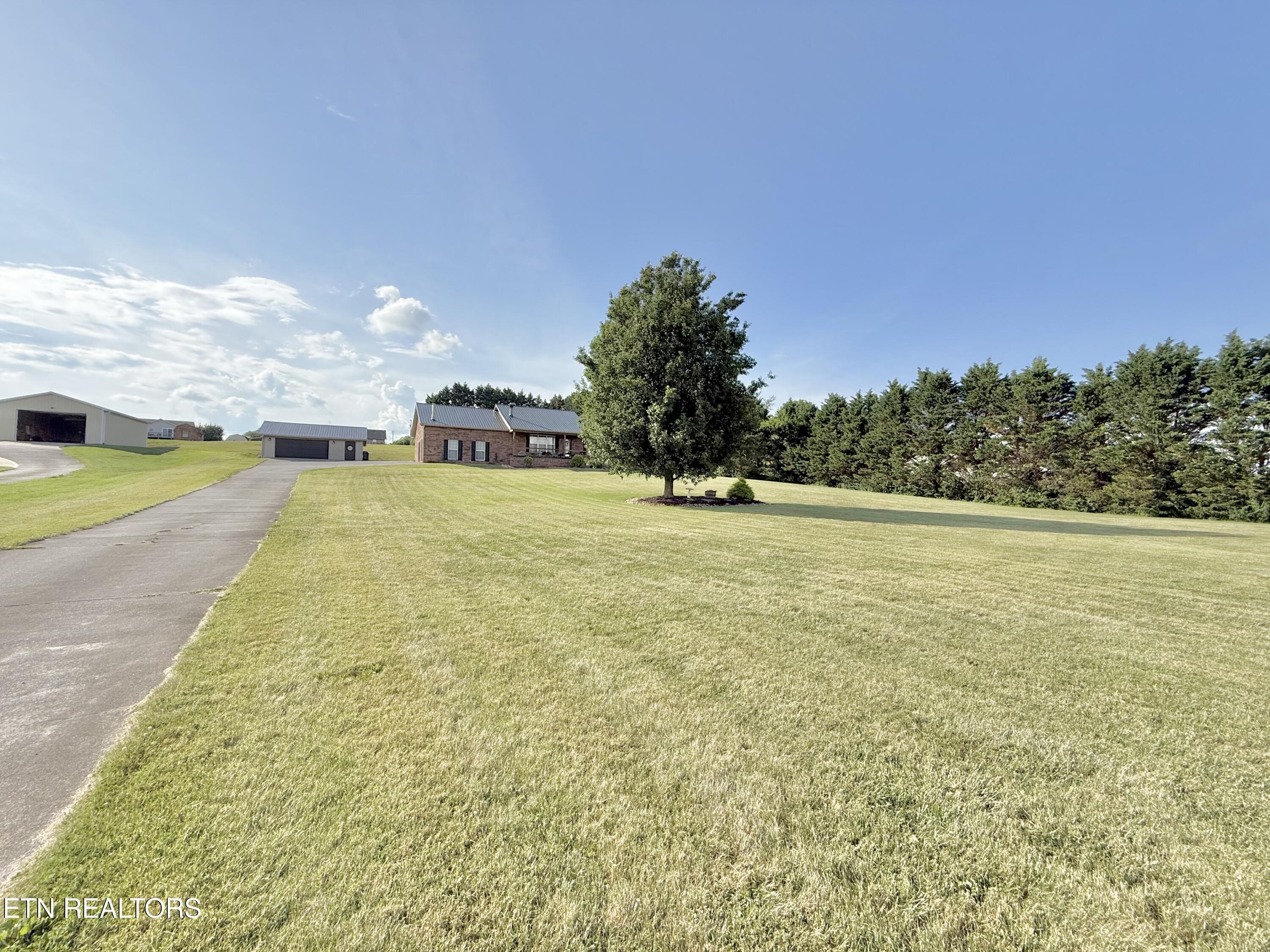 312 Bob Baribeau Drive Maryville TN 37801