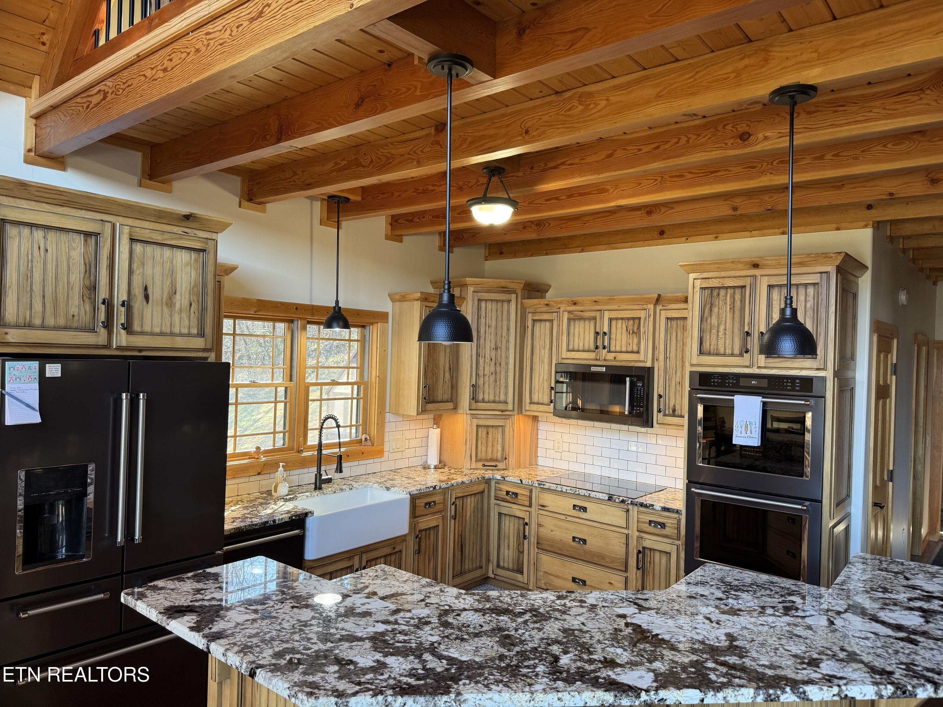 575 E Fork Road Whitleyville TN 38588