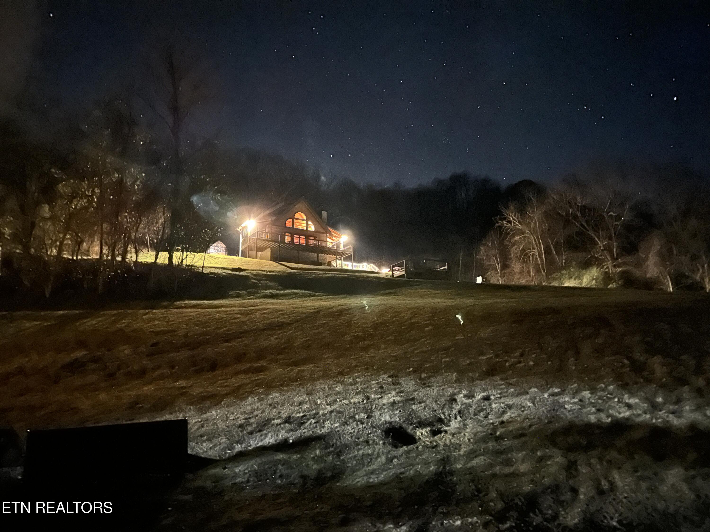 575 E Fork Road Whitleyville TN 38588