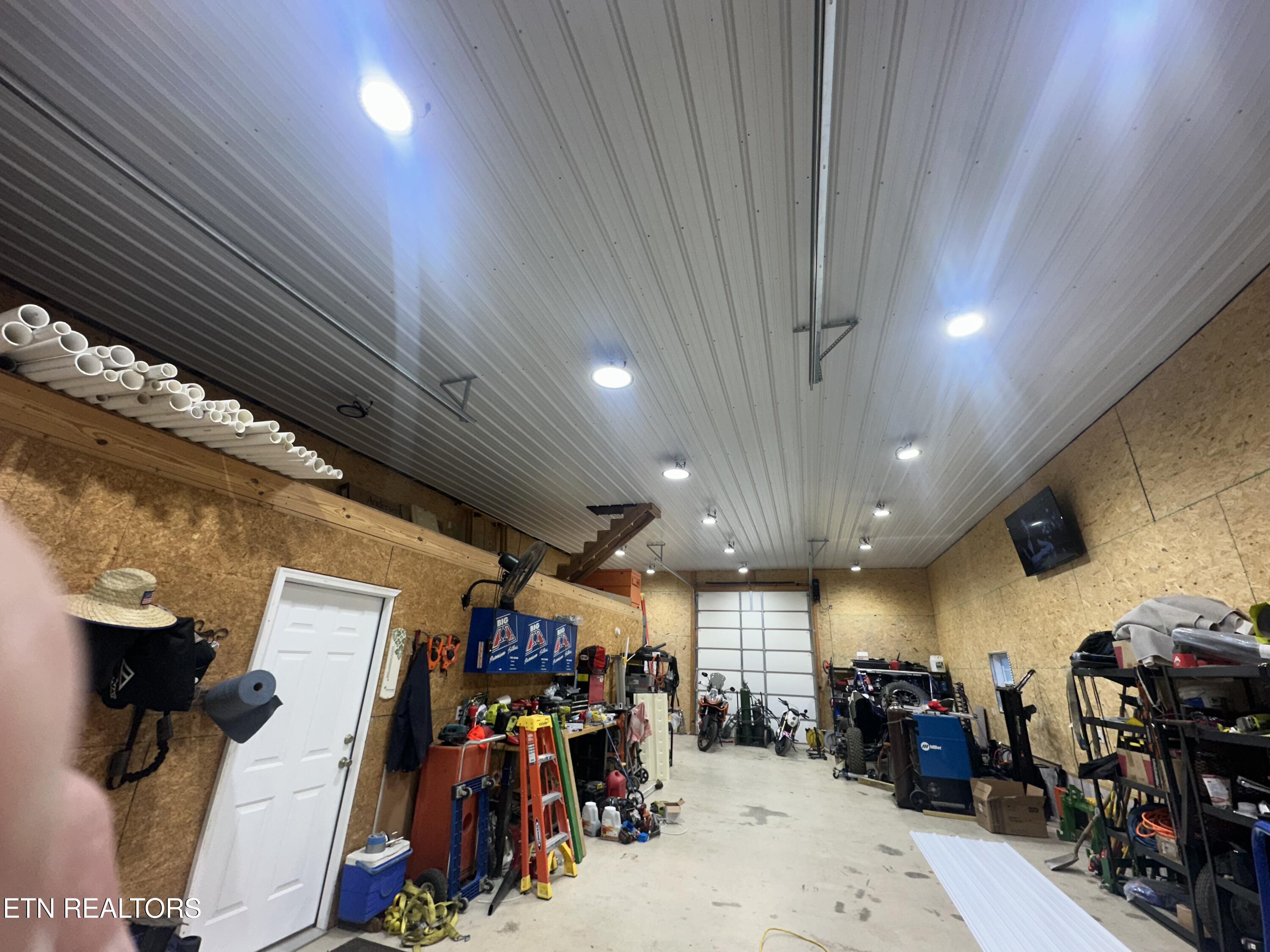 575 E Fork Road Whitleyville TN 38588