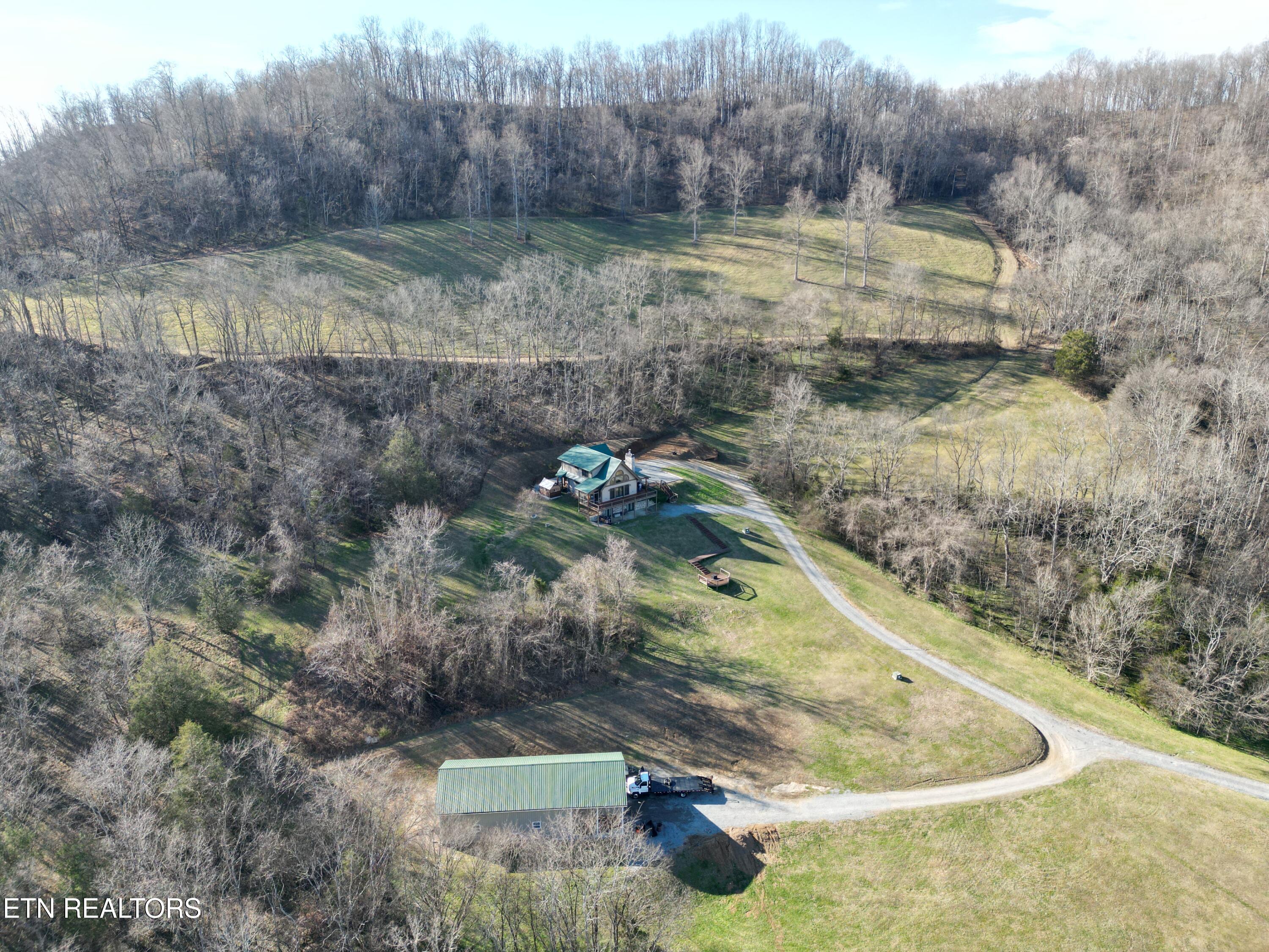 575 E Fork Road Whitleyville TN 38588