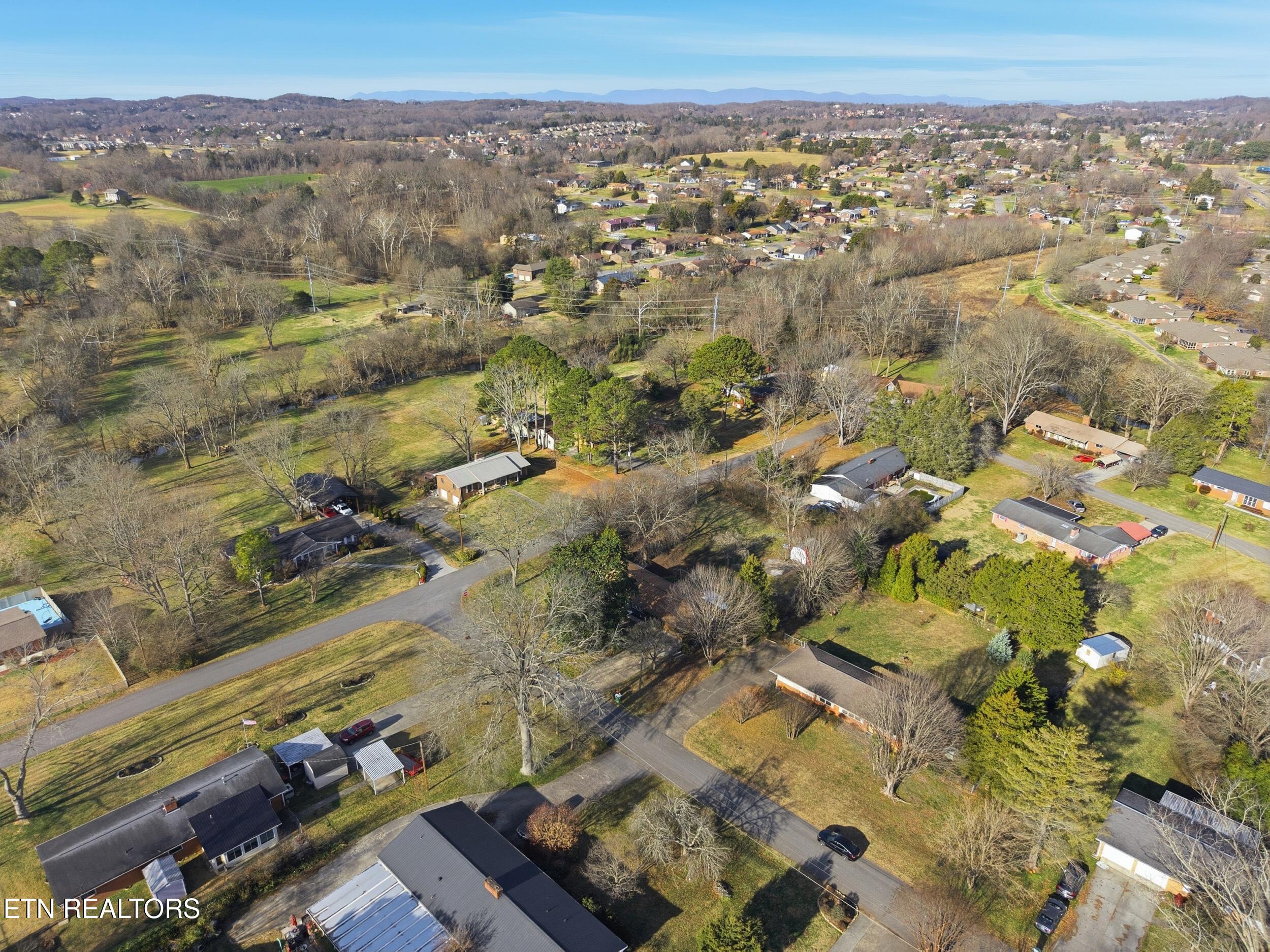 3801 NE Devon Drive Knoxville TN 37918