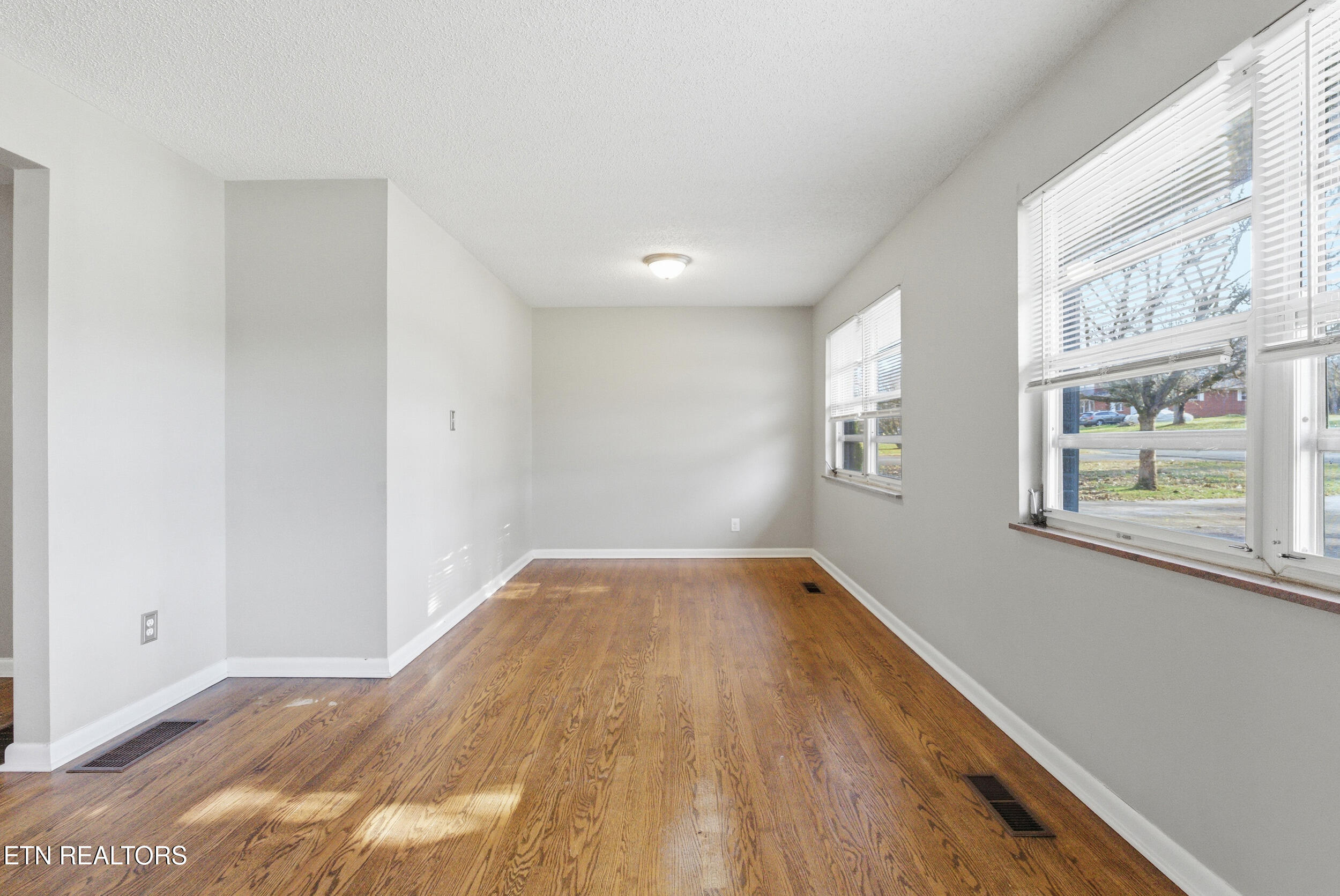 3801 NE Devon Drive Knoxville TN 37918