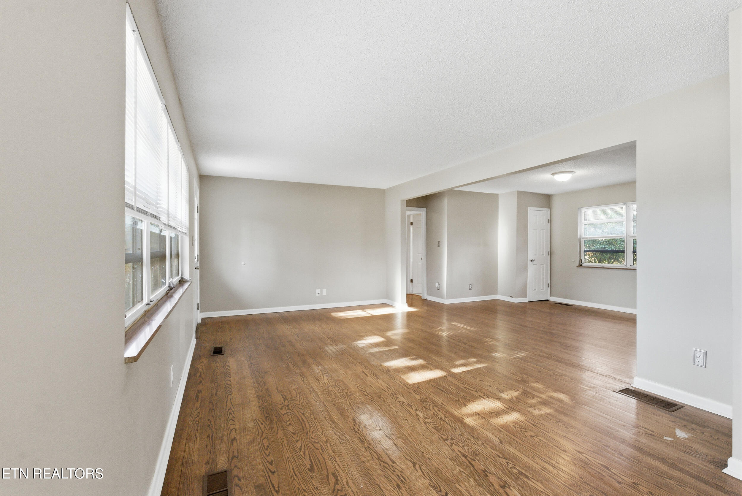 3801 NE Devon Drive Knoxville TN 37918