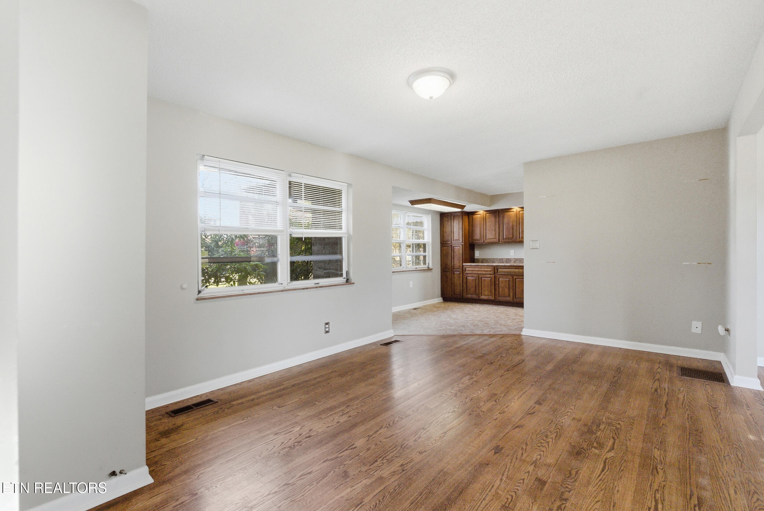 3801 NE Devon Drive Knoxville TN 37918