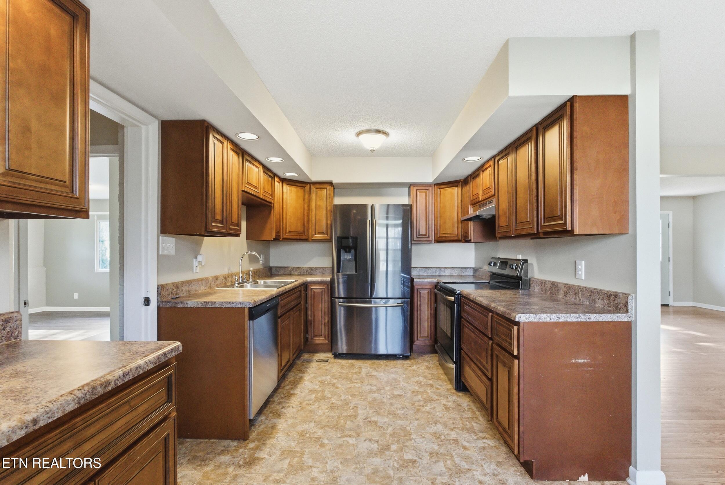 3801 NE Devon Drive Knoxville TN 37918