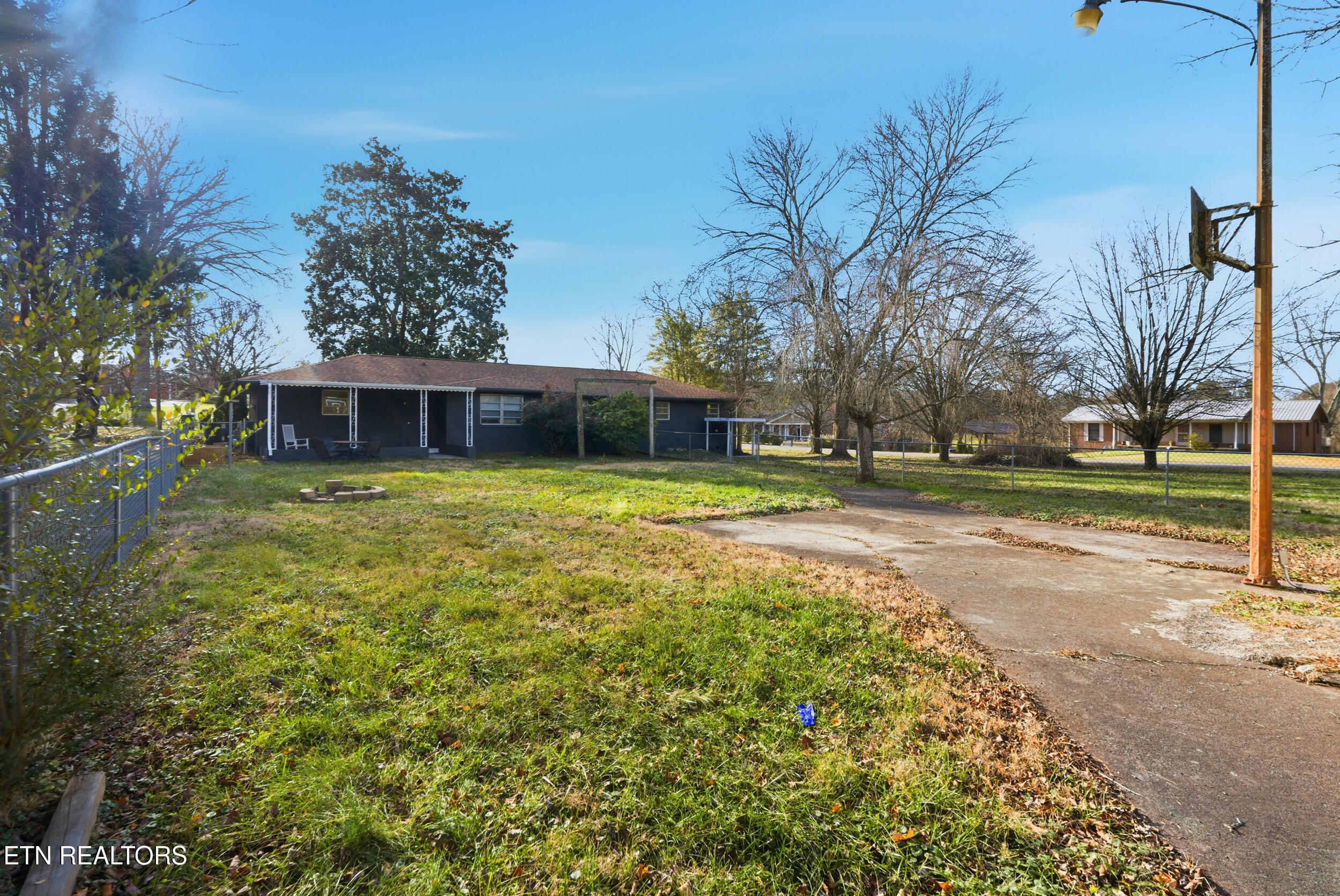 3801 NE Devon Drive Knoxville TN 37918
