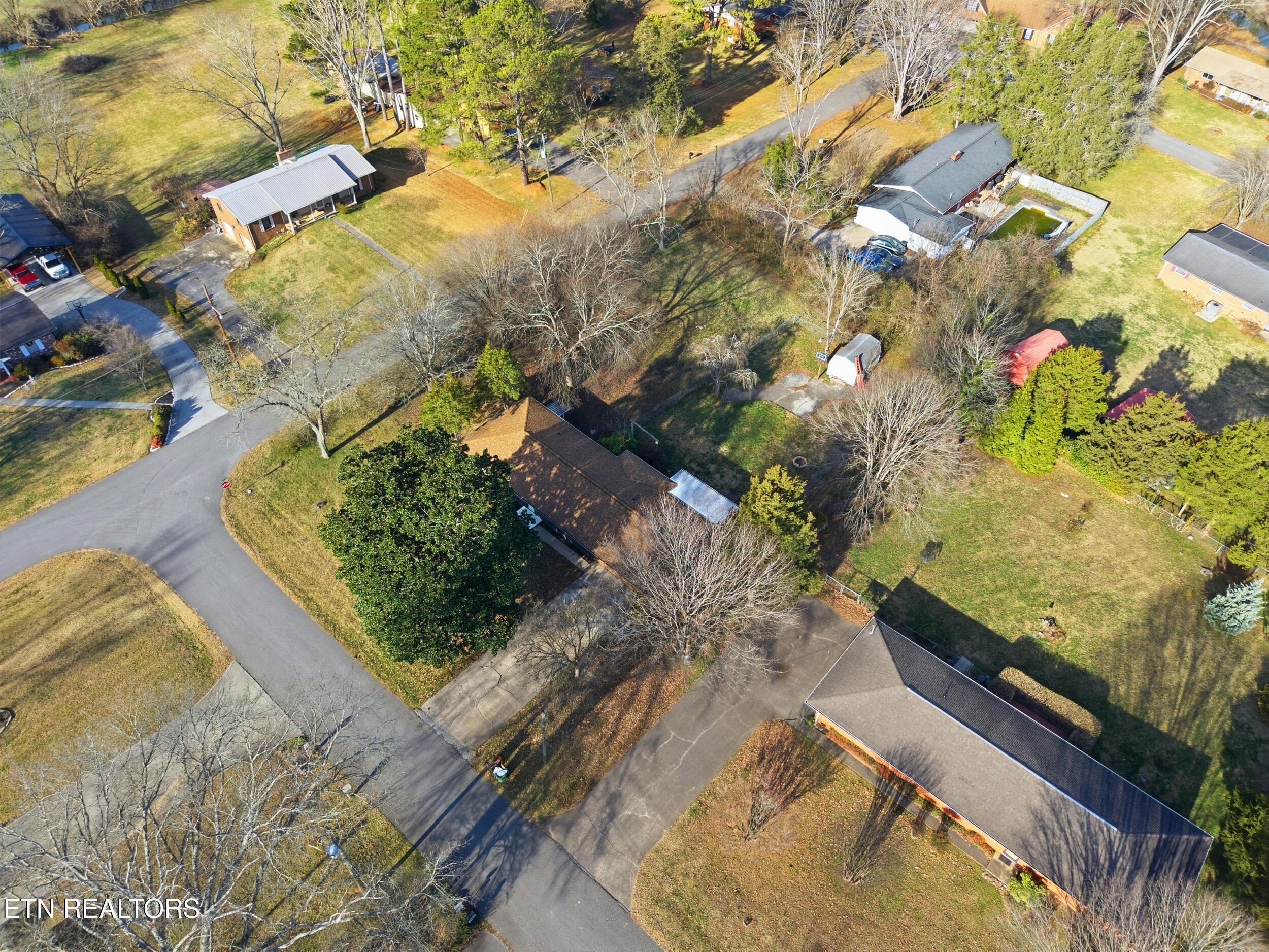 3801 NE Devon Drive Knoxville TN 37918