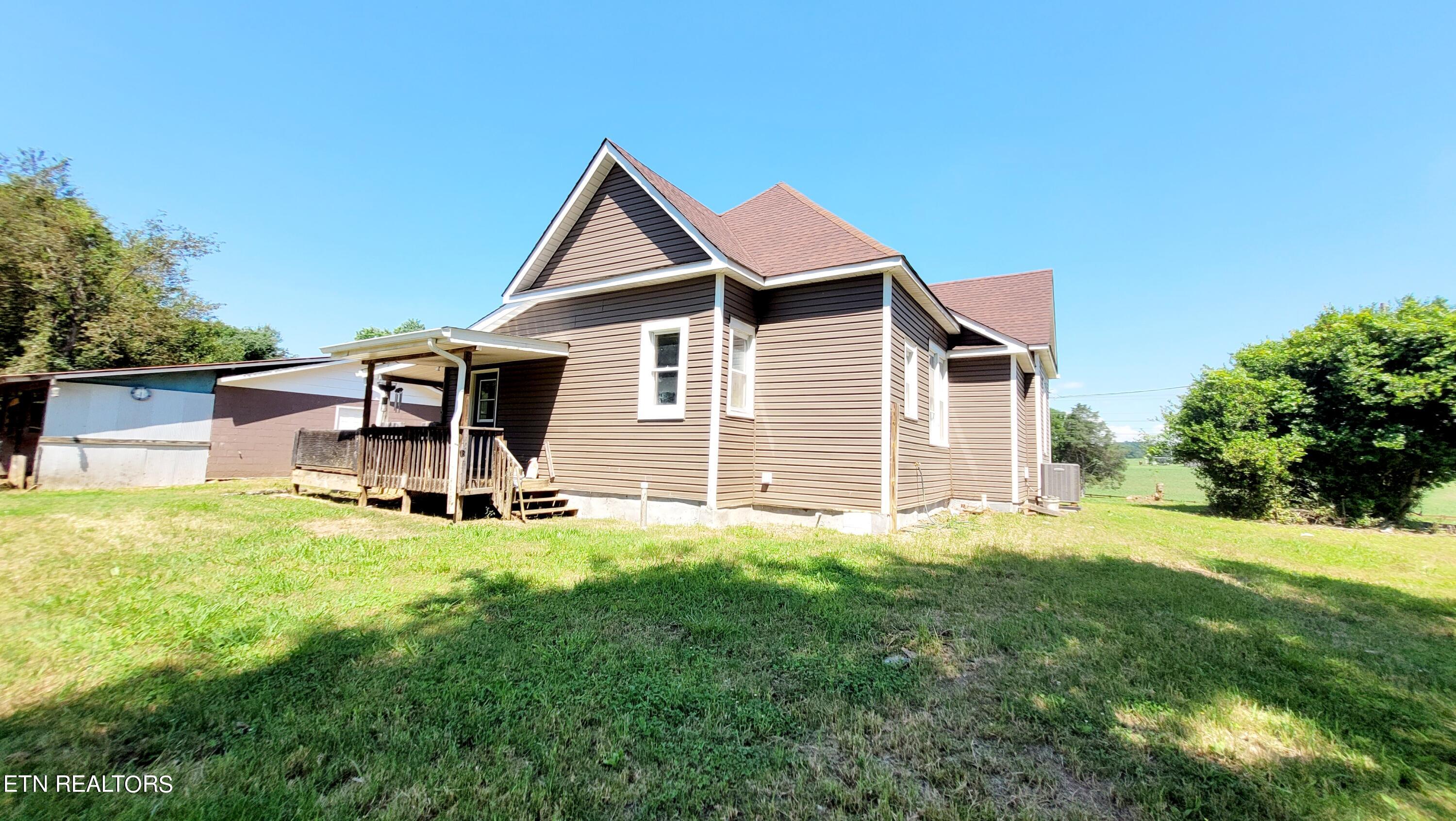 24680 Martel Road Lenoir City TN 37772