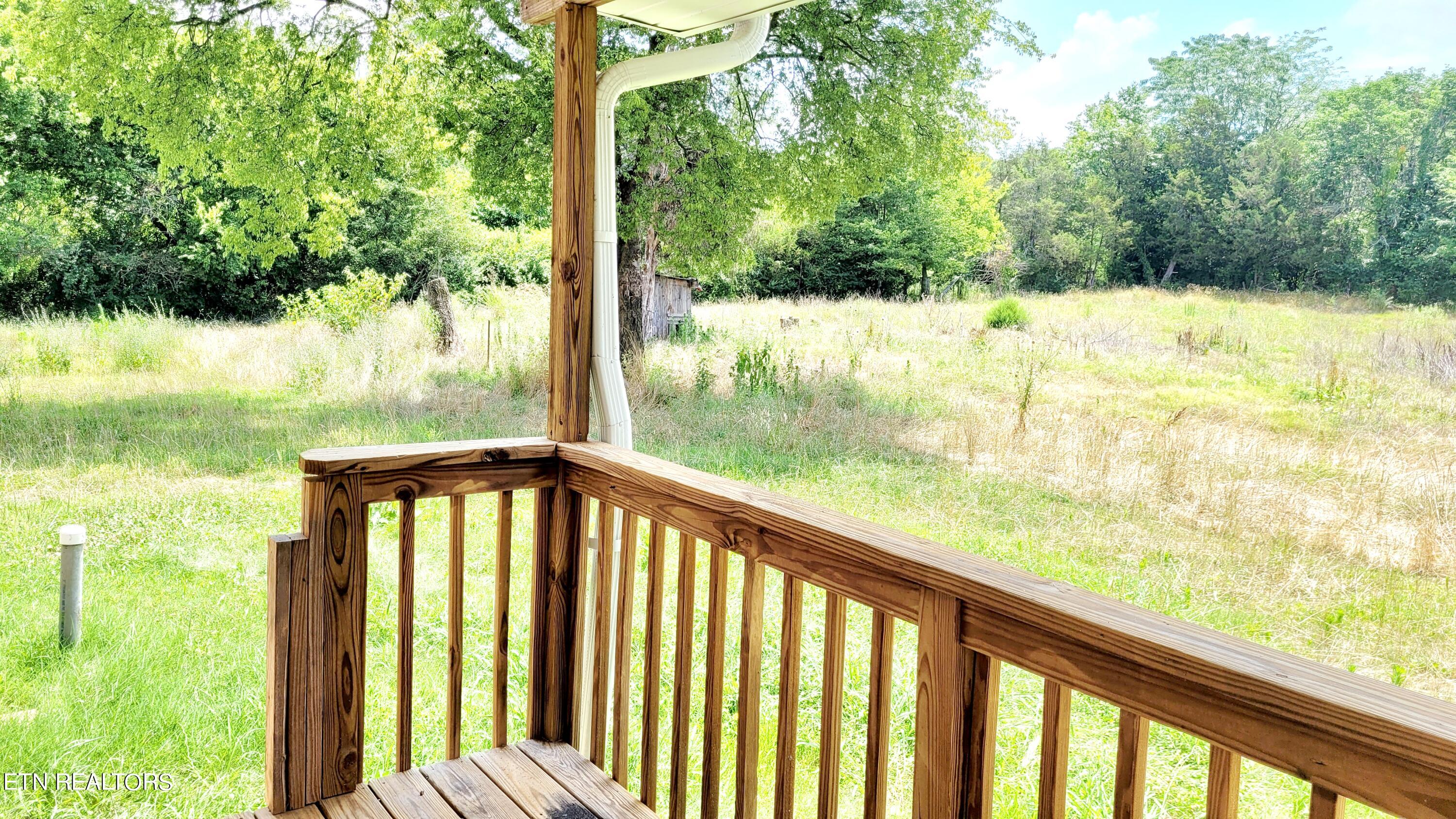 24680 Martel Road Lenoir City TN 37772