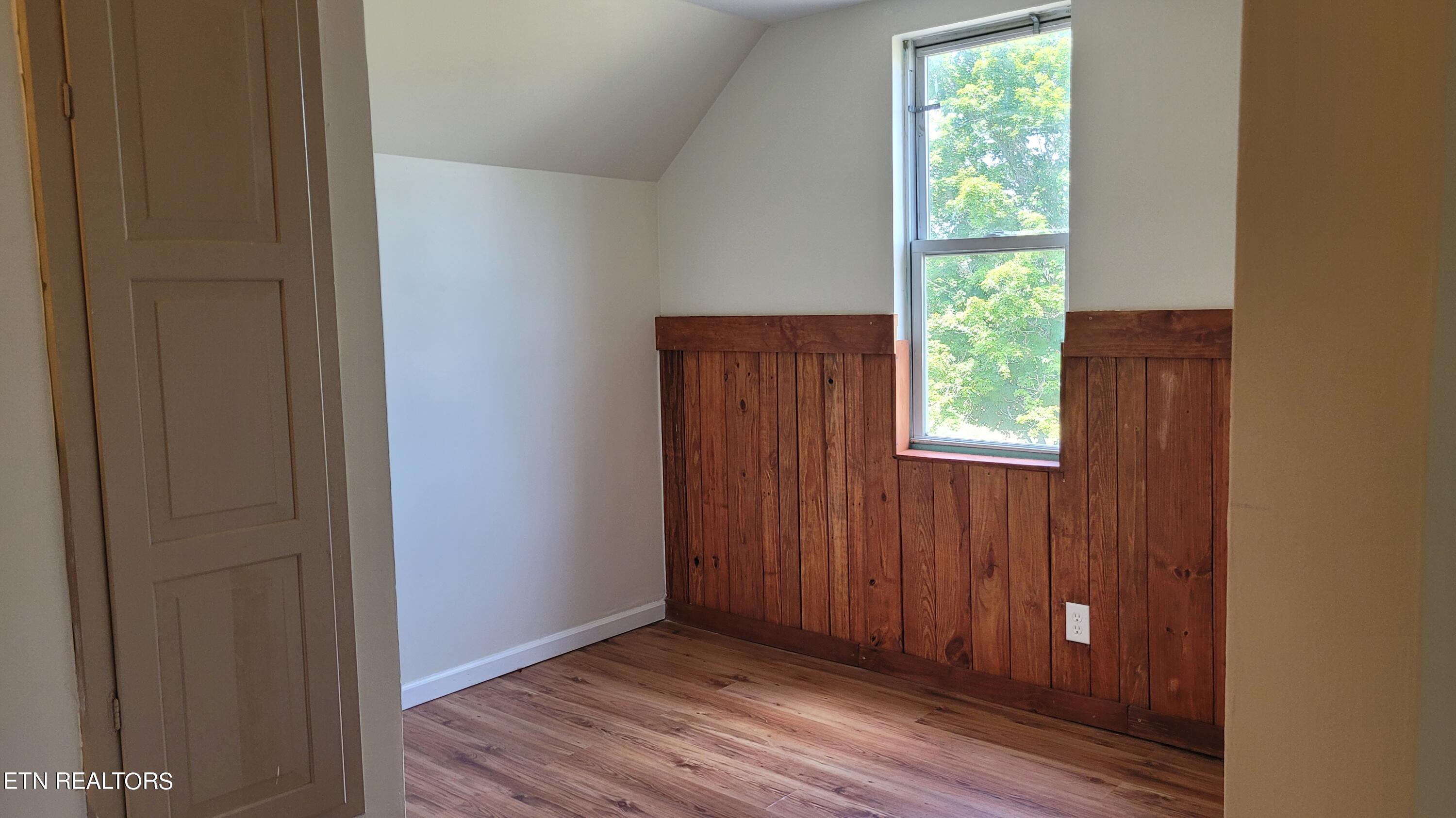 24680 Martel Road Lenoir City TN 37772