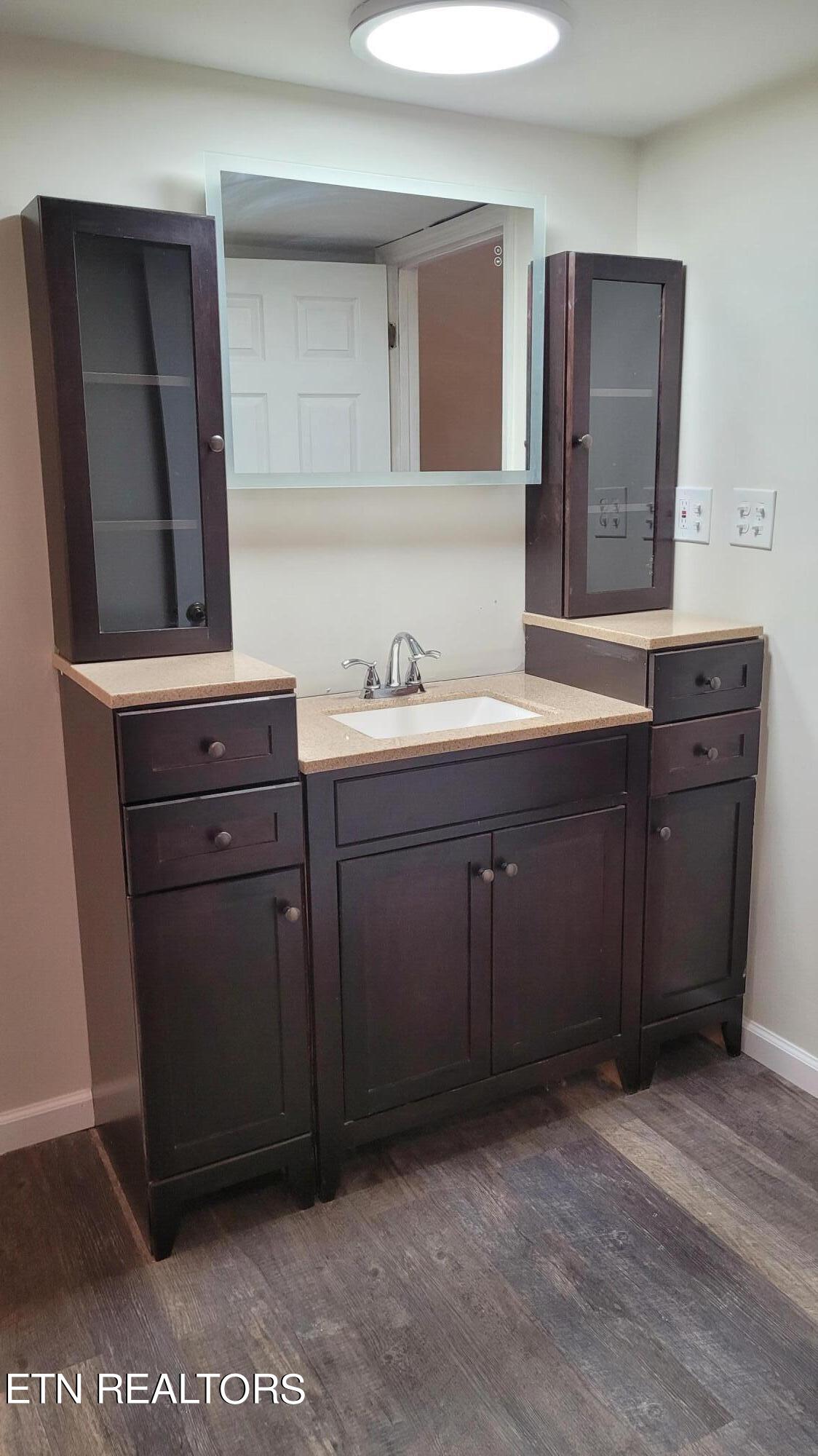 24680 Martel Road Lenoir City TN 37772